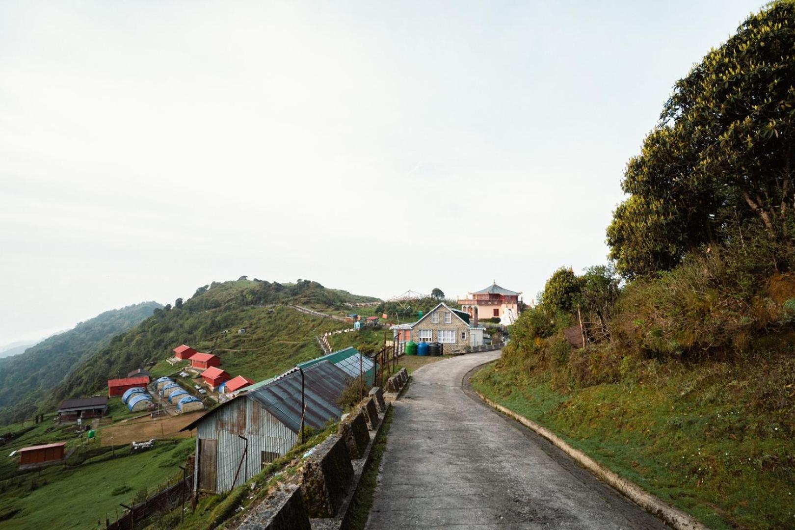 Poshtel, Meghma , Sandakphu Hostel *