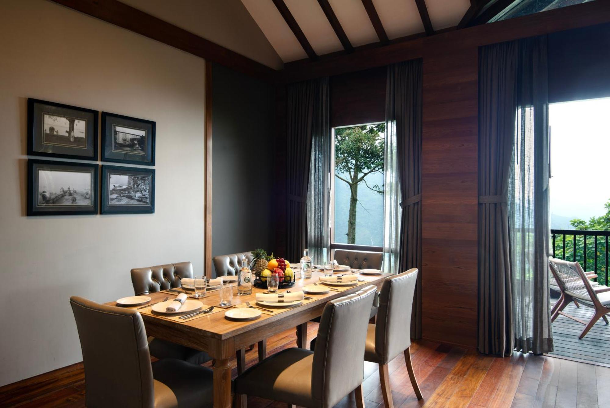 Taj Chia Kutir & Darjeeling Darjeeling (West Bengal)