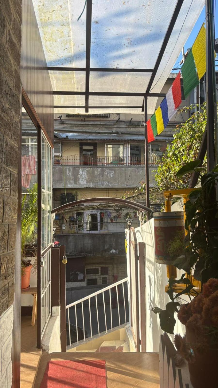 Mellow Fellow Darjeeling Hostel *