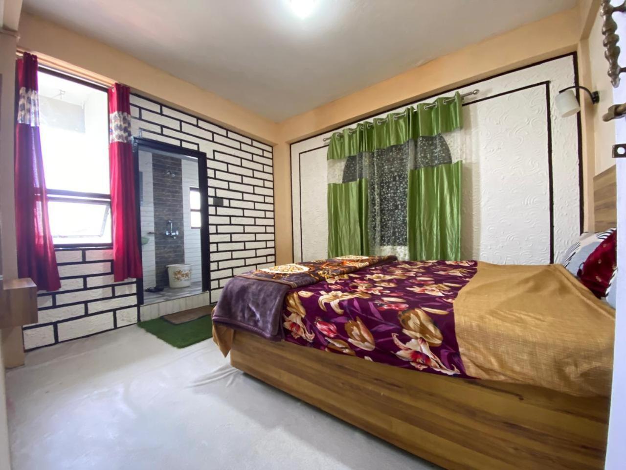 Homestay Mamta *