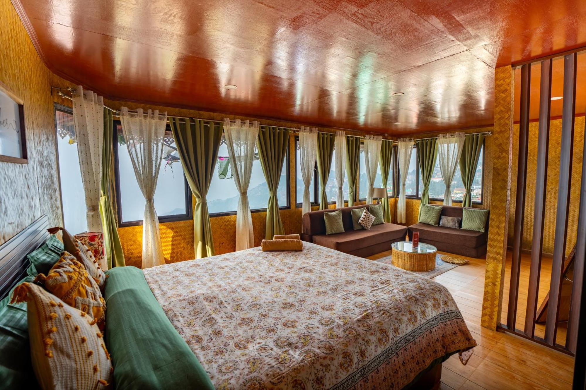 Monratino Himadrie -2 Mins Walk From Mall Road - Have Kanchenjunga Mountain View Bed & Breakfast Darjeeling (West Bengal)