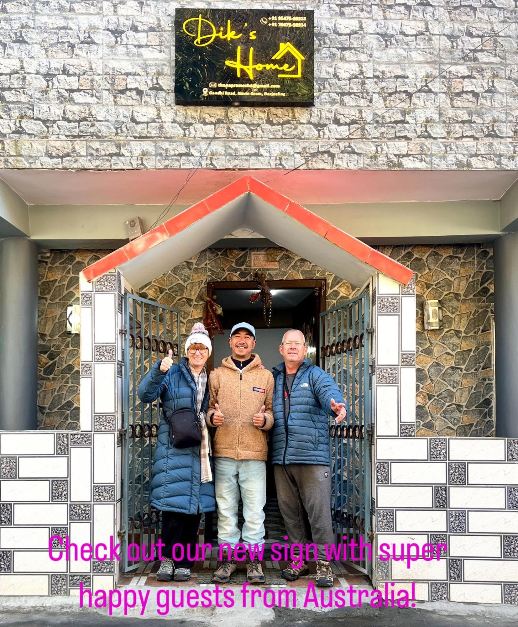 Dik's Homestay *