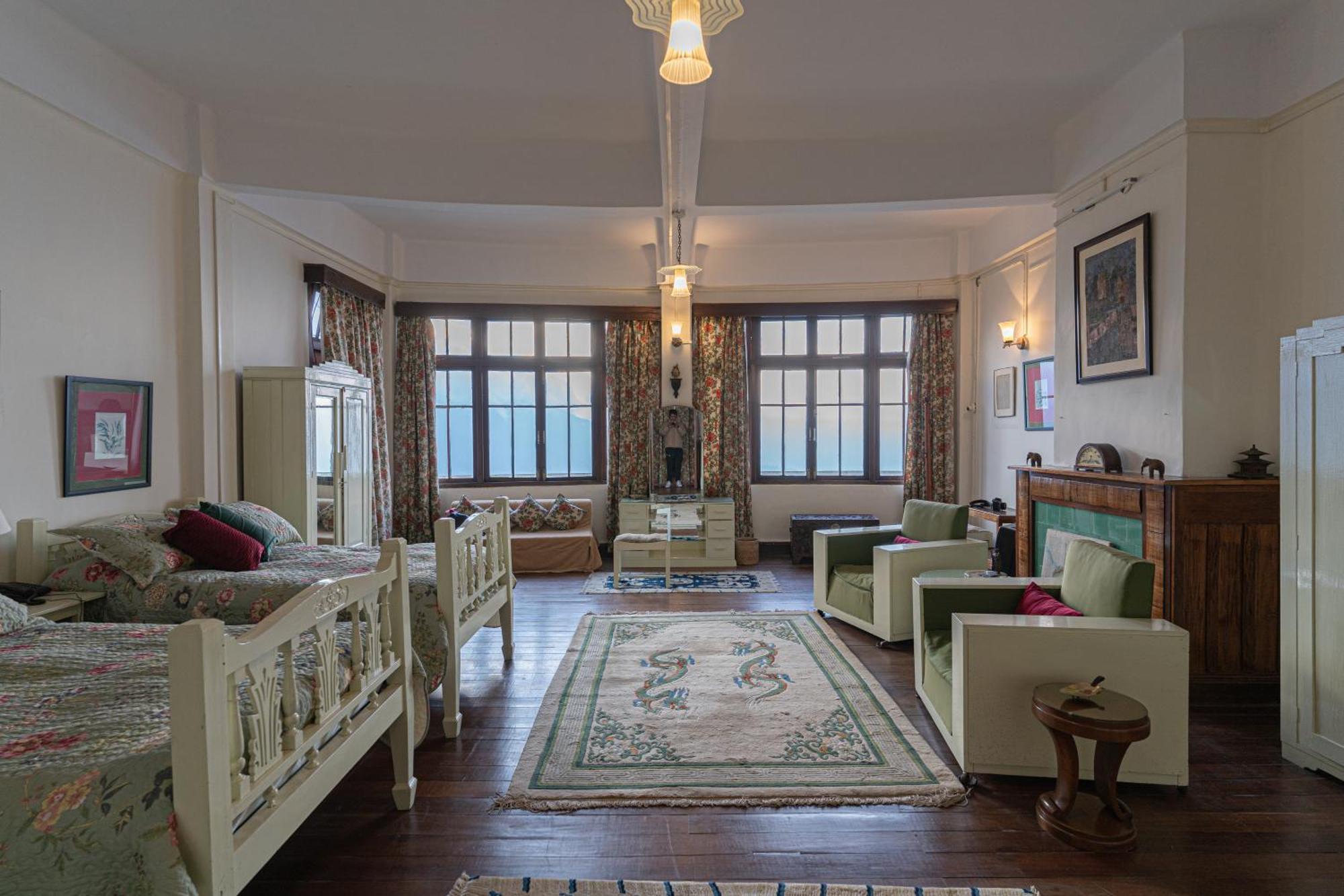 Villa Burdwan Palace - A Journey Into Timeless Legacy, Darjeeling