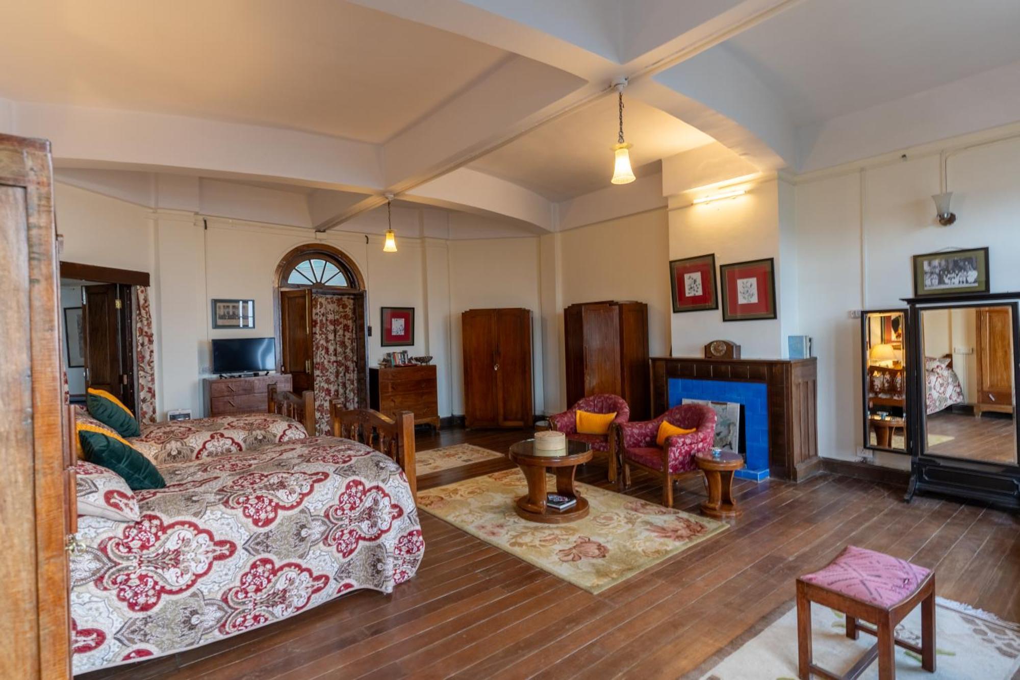 Villa Burdwan Palace - A Journey Into Timeless Legacy, Darjeeling