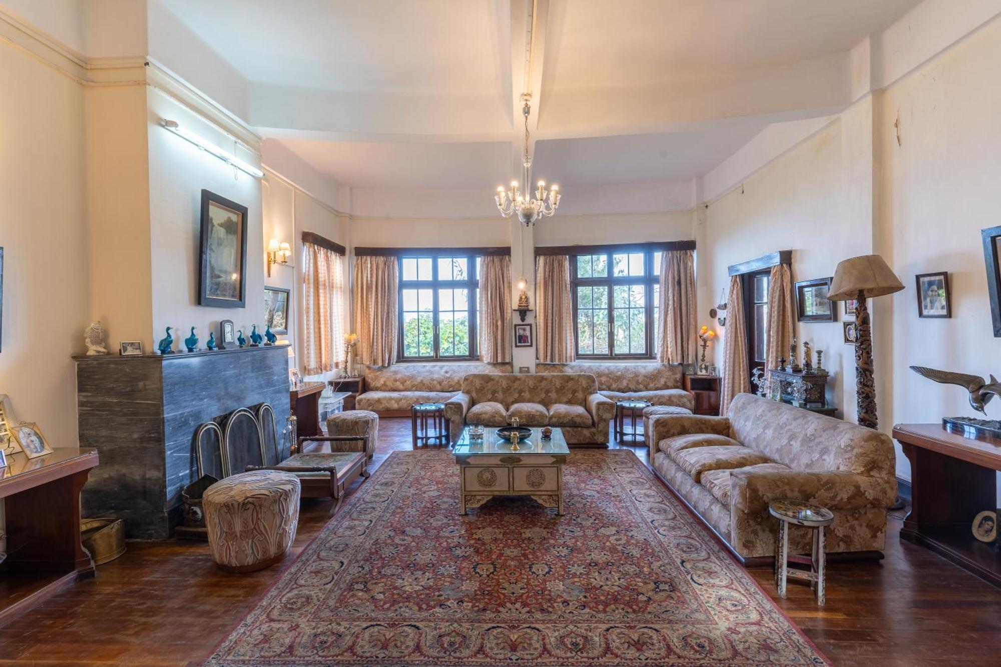 Villa Burdwan Palace - A Journey Into Timeless Legacy, Darjeeling *