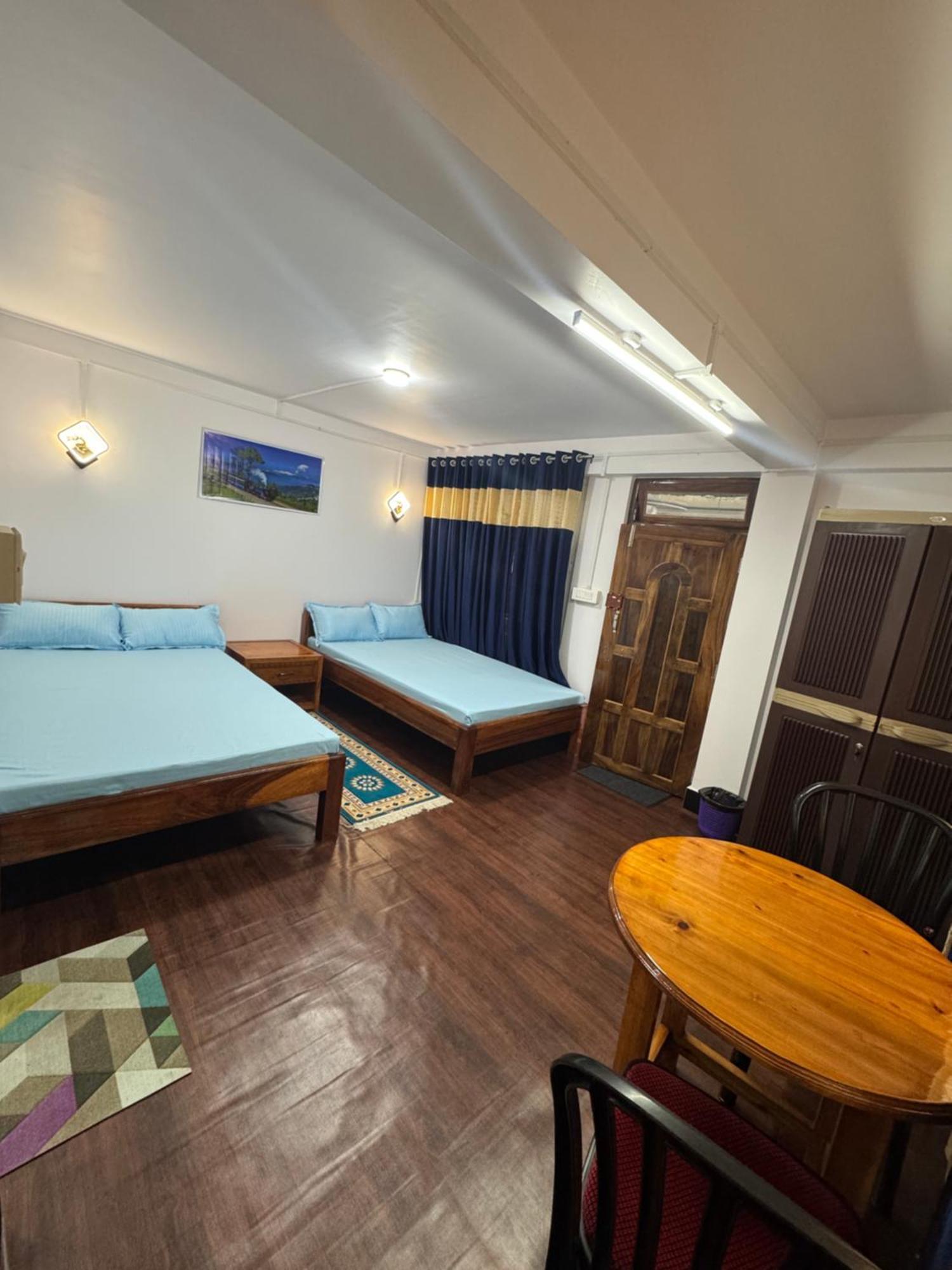 Homestay Manso Golay *