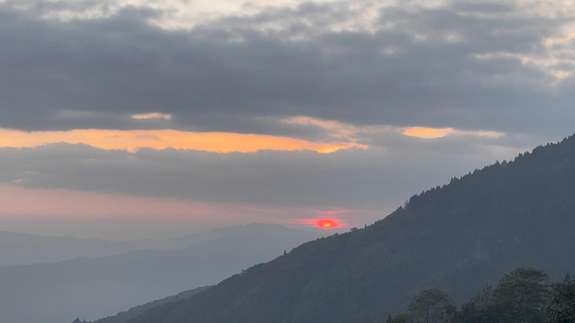Manso Golay Darjeeling (West Bengal)