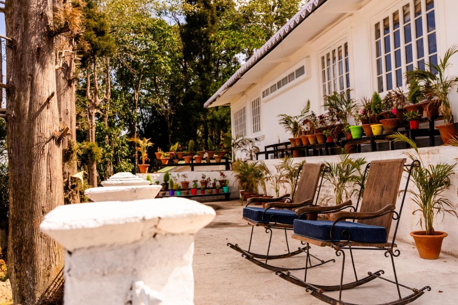 Resort Chhota Haazri, By The Rajbari Bawali Darjeeling (West Bengal)