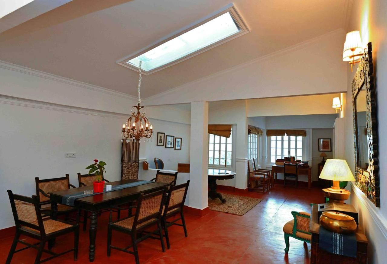 Chhota Haazri, By The Rajbari Bawali Resort *