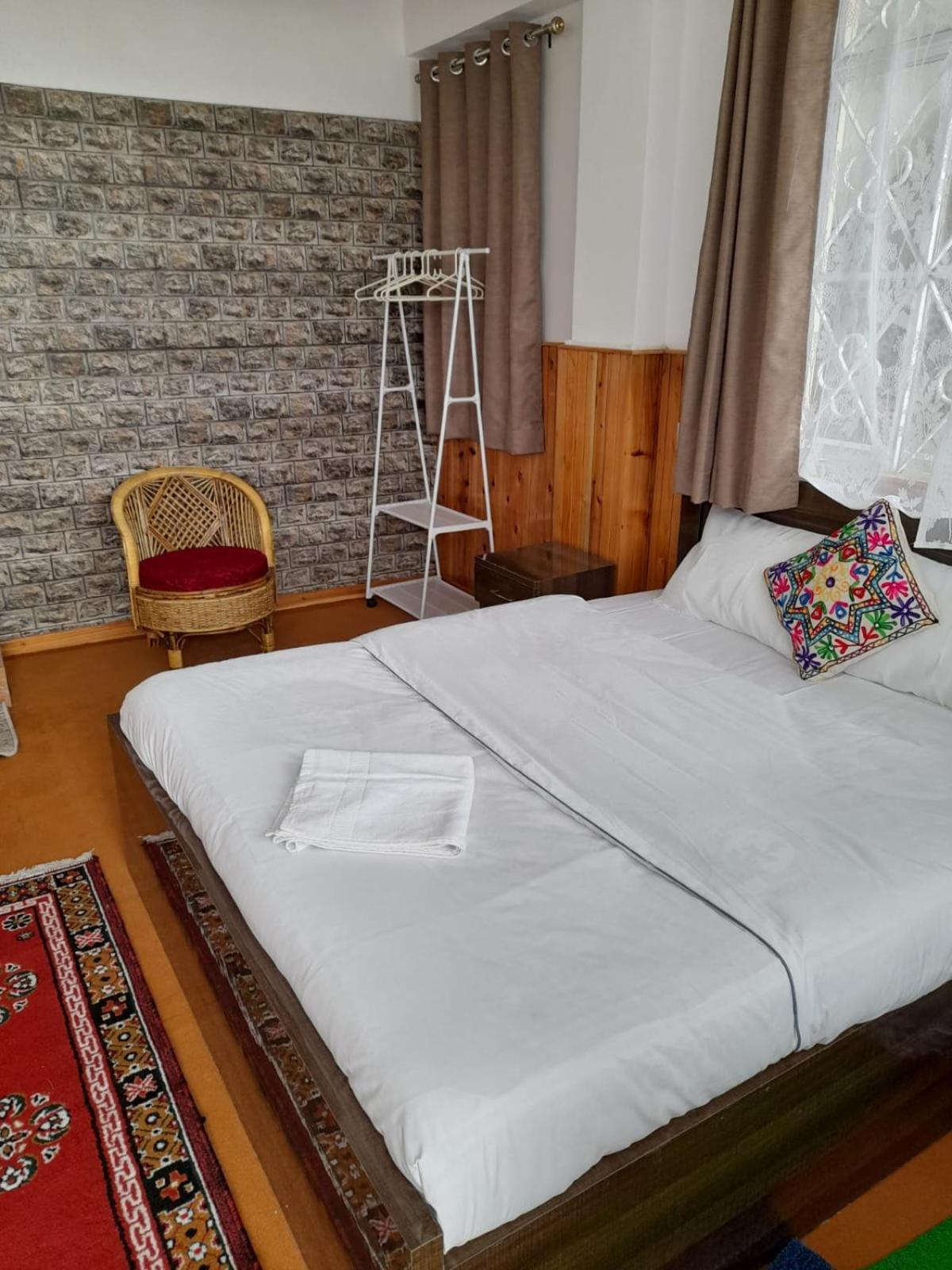 Bed & Breakfast Yalung