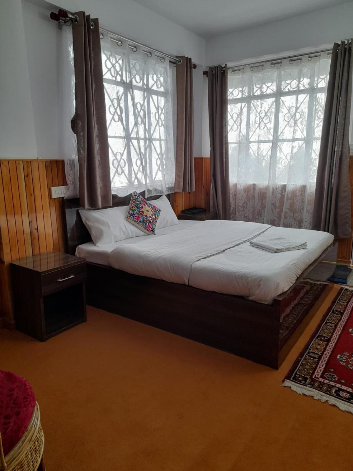 Yalung Bed & Breakfast