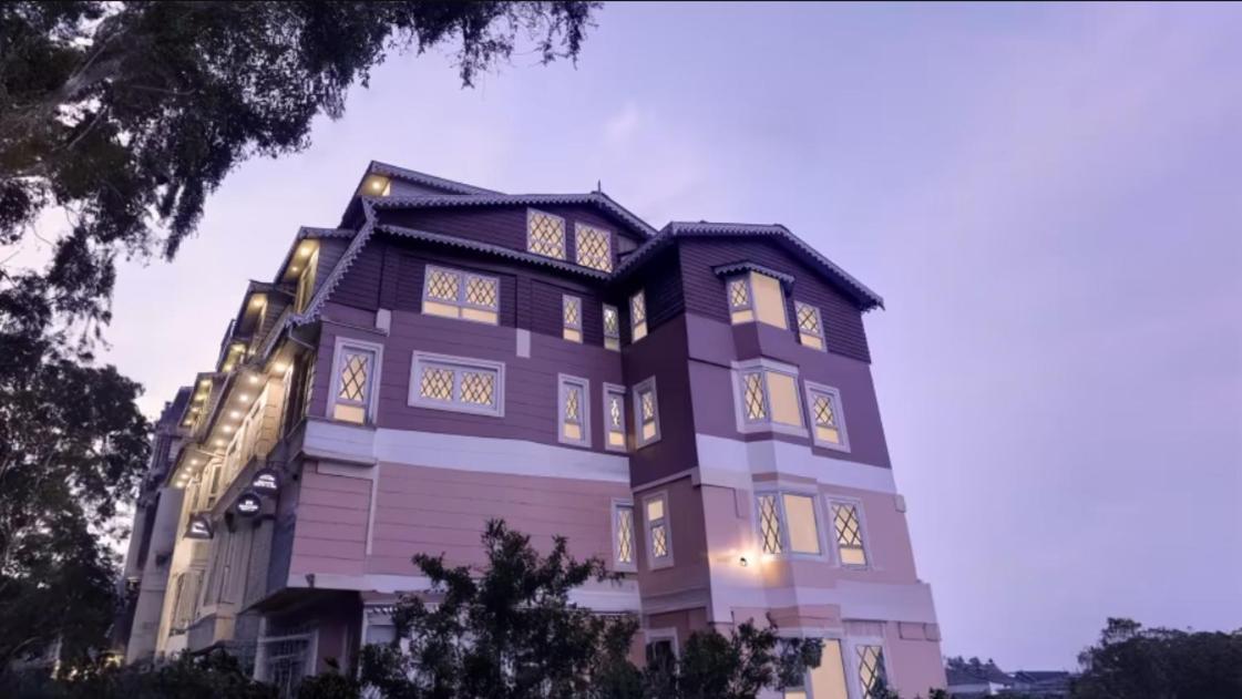 Hotel Summit Hermon & 3*