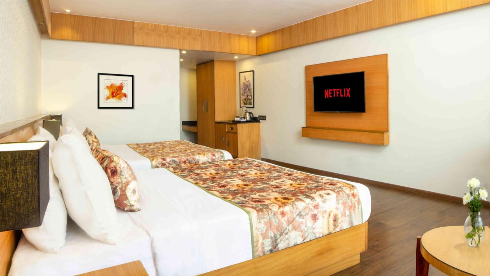 Summit Montana & At Mall 4* Darjeeling (West Bengal)