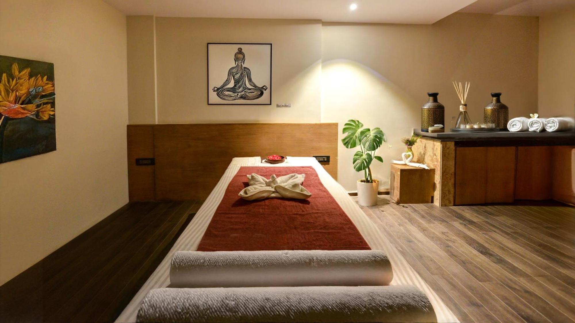 Hotel Summit Montana & At Mall Darjeeling (West Bengal)