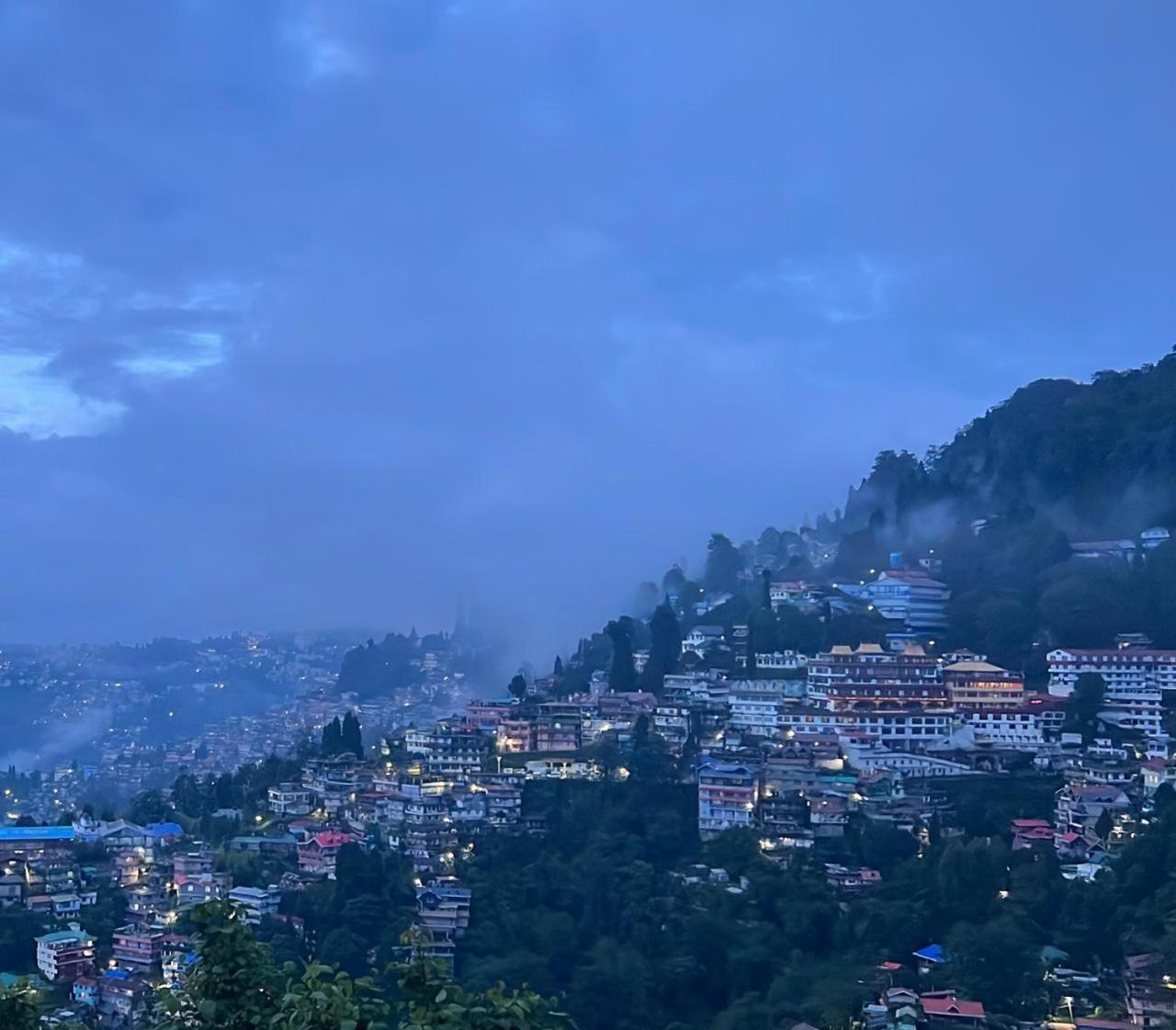 Hotel Himalayan Gorkha Retreat Ii Free Parking *