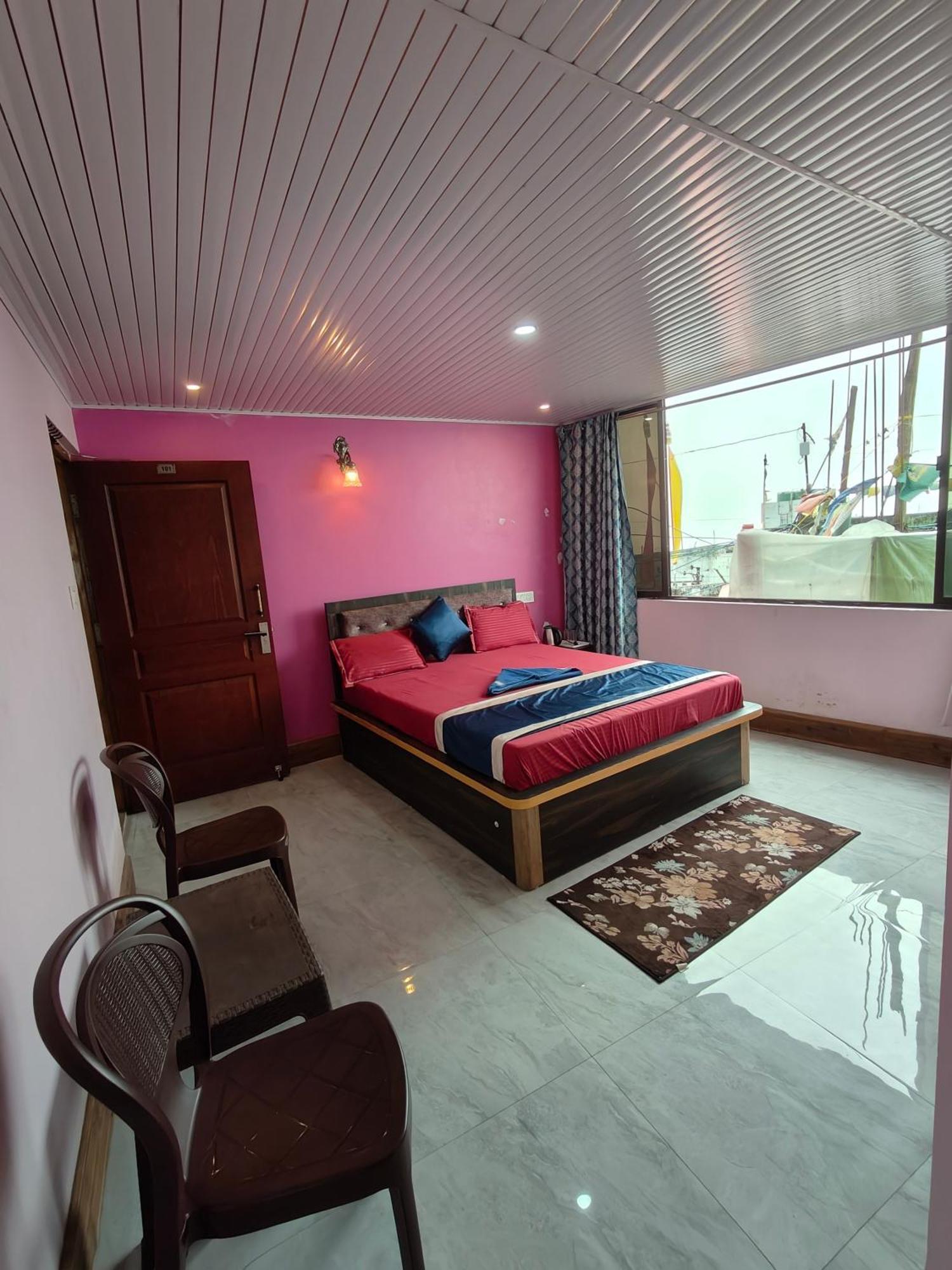 Homestay Seetal An Unit Of Kaji *