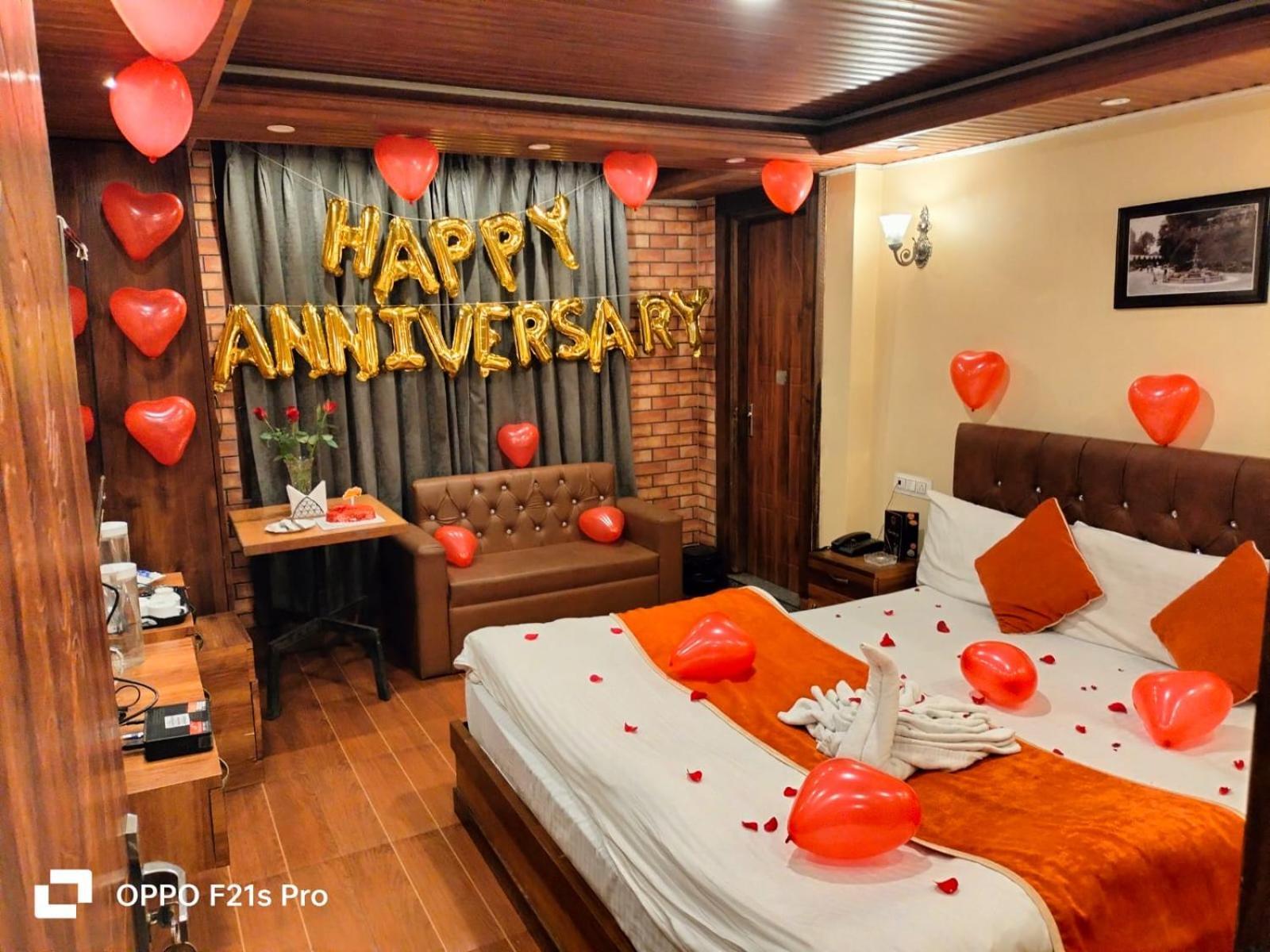 Hotel Ratna 3*