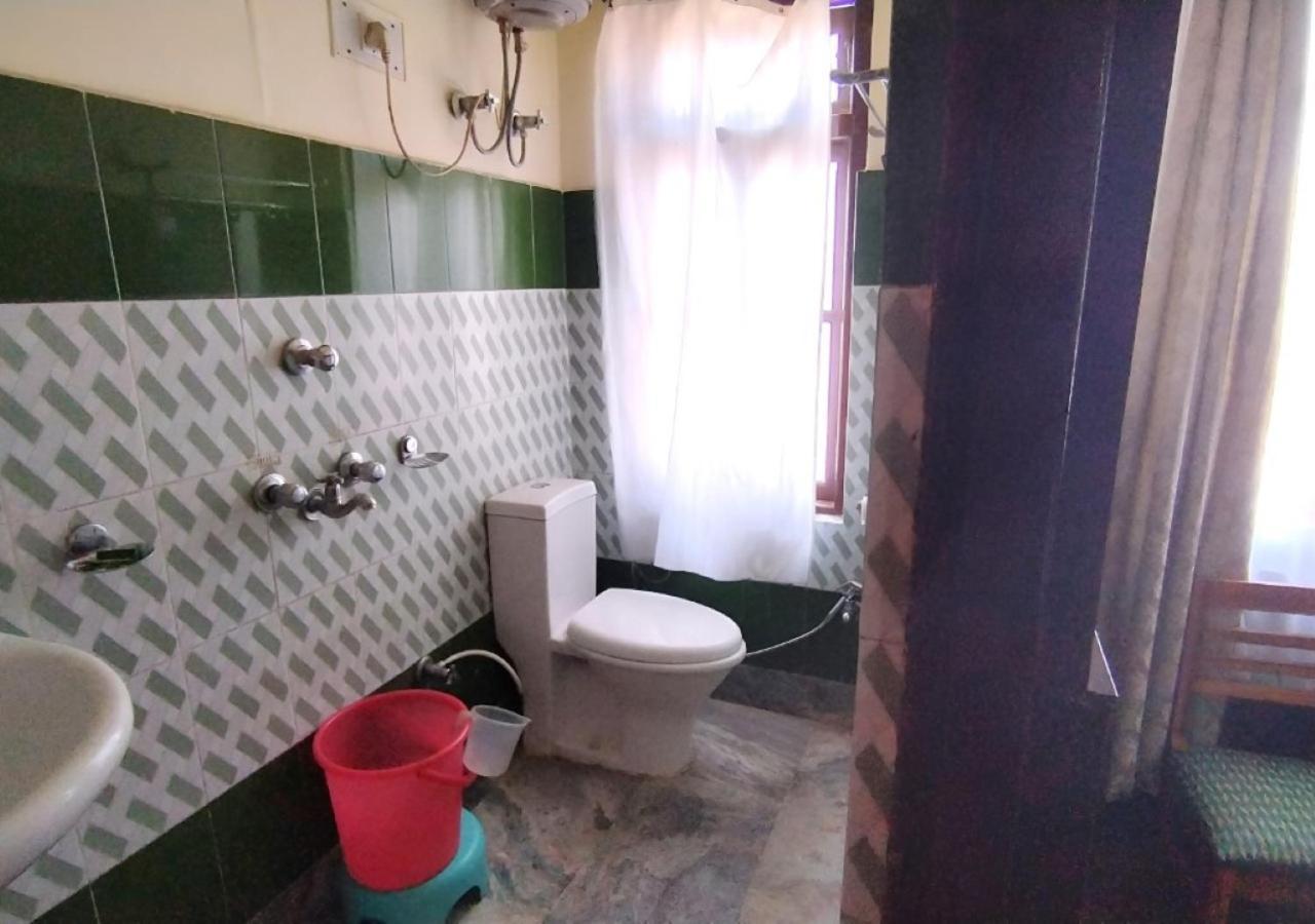 Hotel Grg Kasturi Darjeeling Hills View For Family & Friend 3*