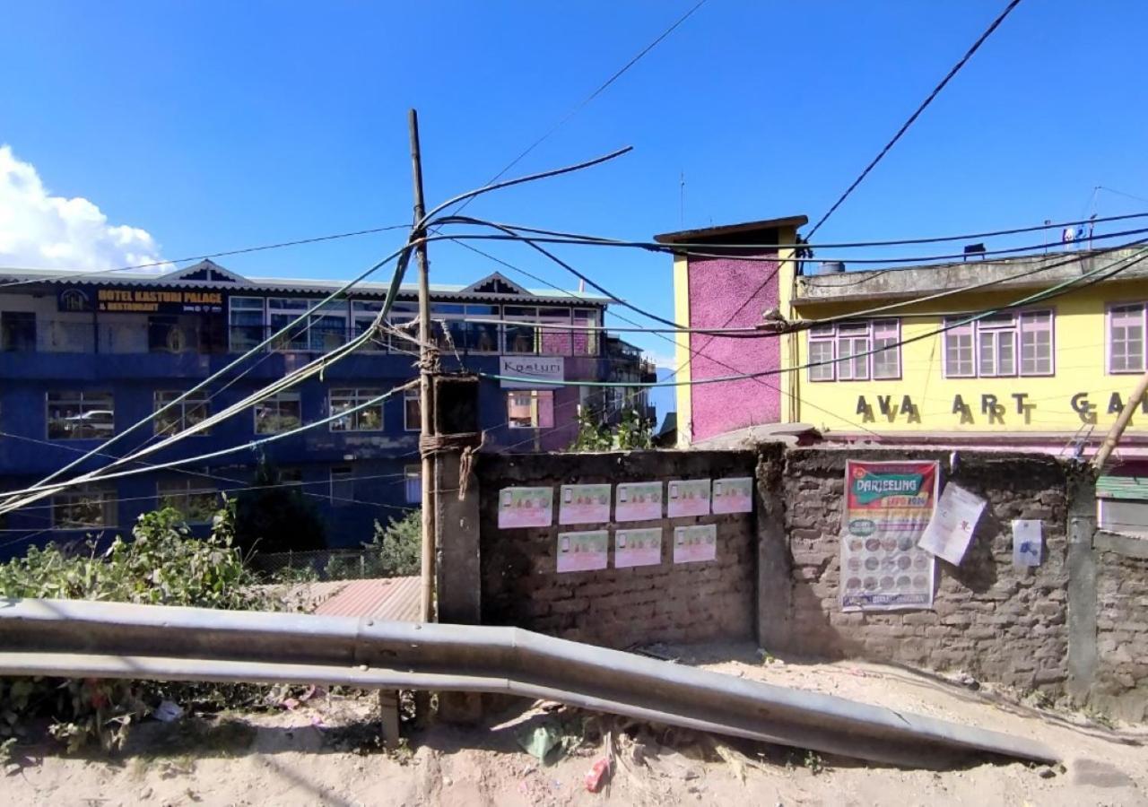 Hotel Grg Kasturi Darjeeling Hills View For Family & Friend