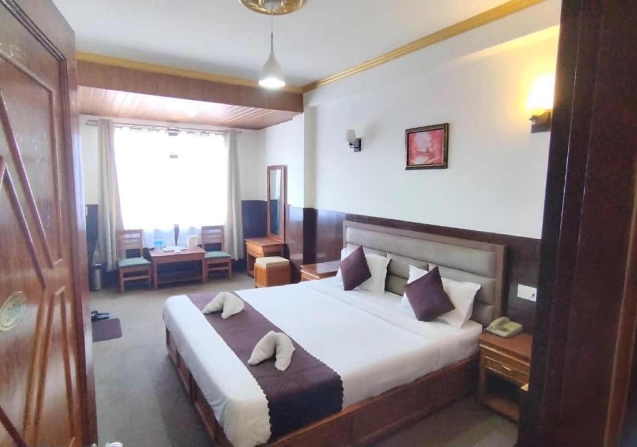 Grg Kasturi Darjeeling Hills View For Family & Friend 3*