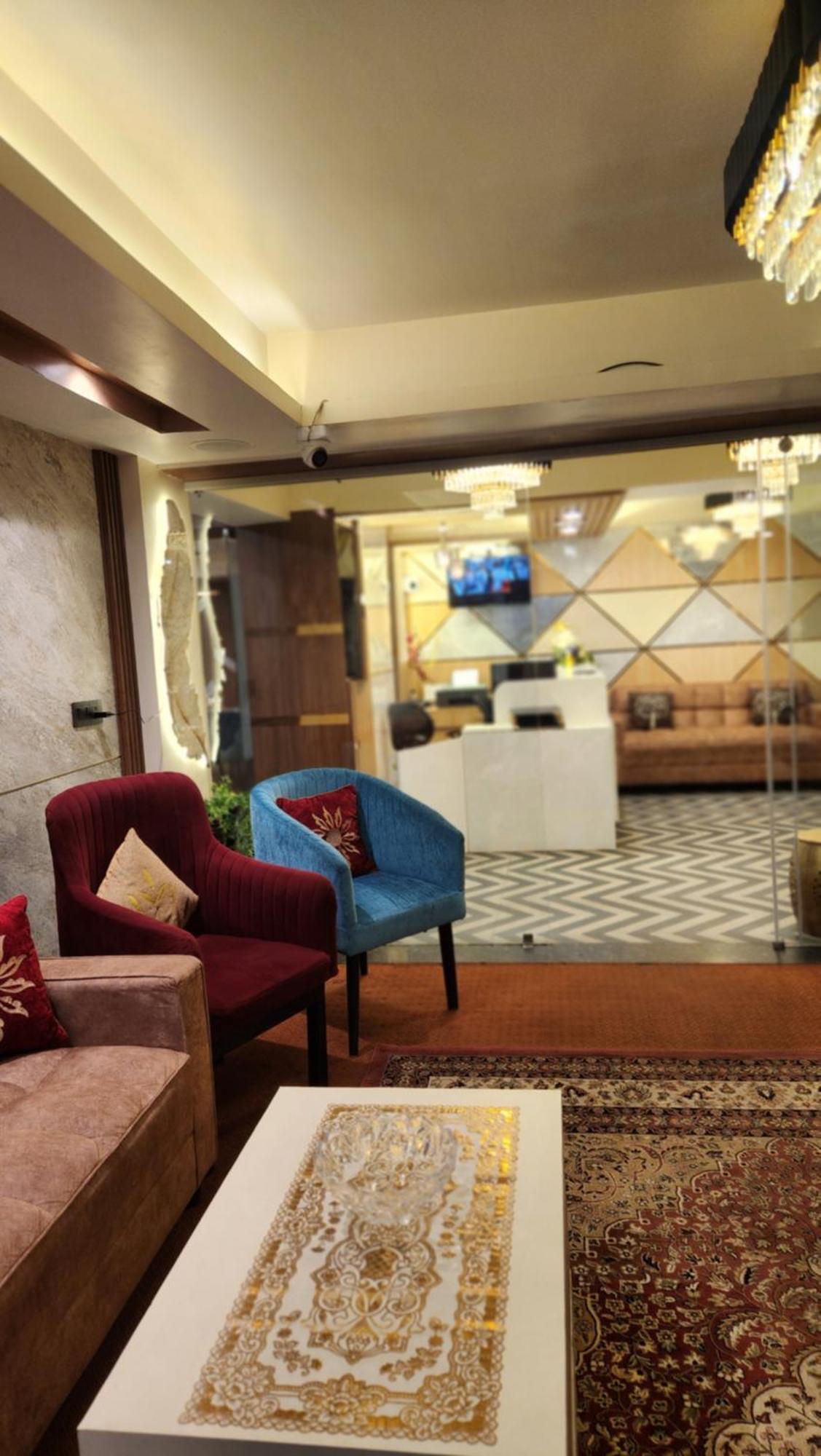 Luxury At Broadway Boutique Mall Road Chowrasta Near Mahakal Temple 3* Darjeeling (West Bengal)