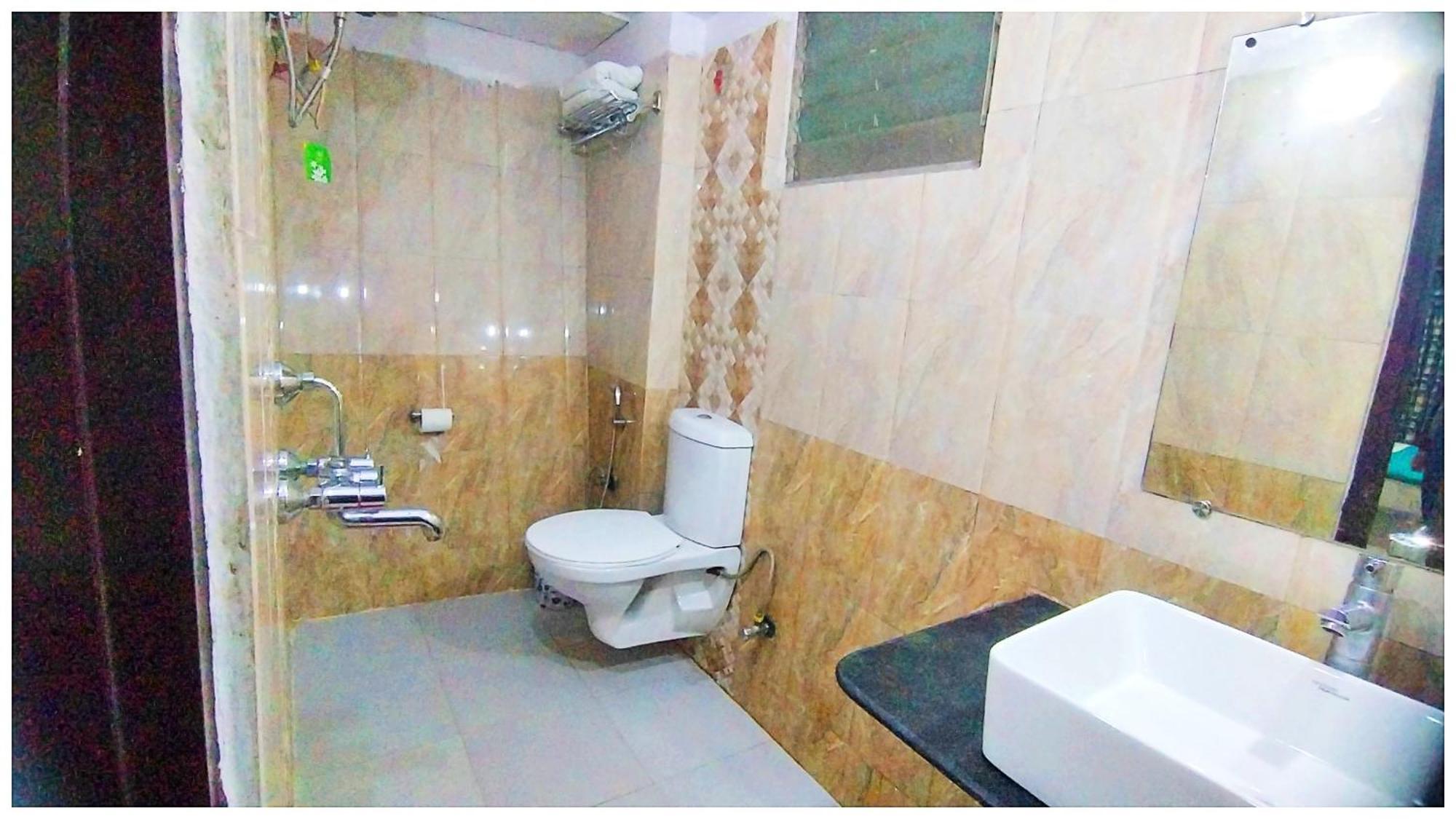 Darjeeling D R E A M L A N D Near Mall Road - Luxury & Spacious - Best Budget Darjeeling (West Bengal)