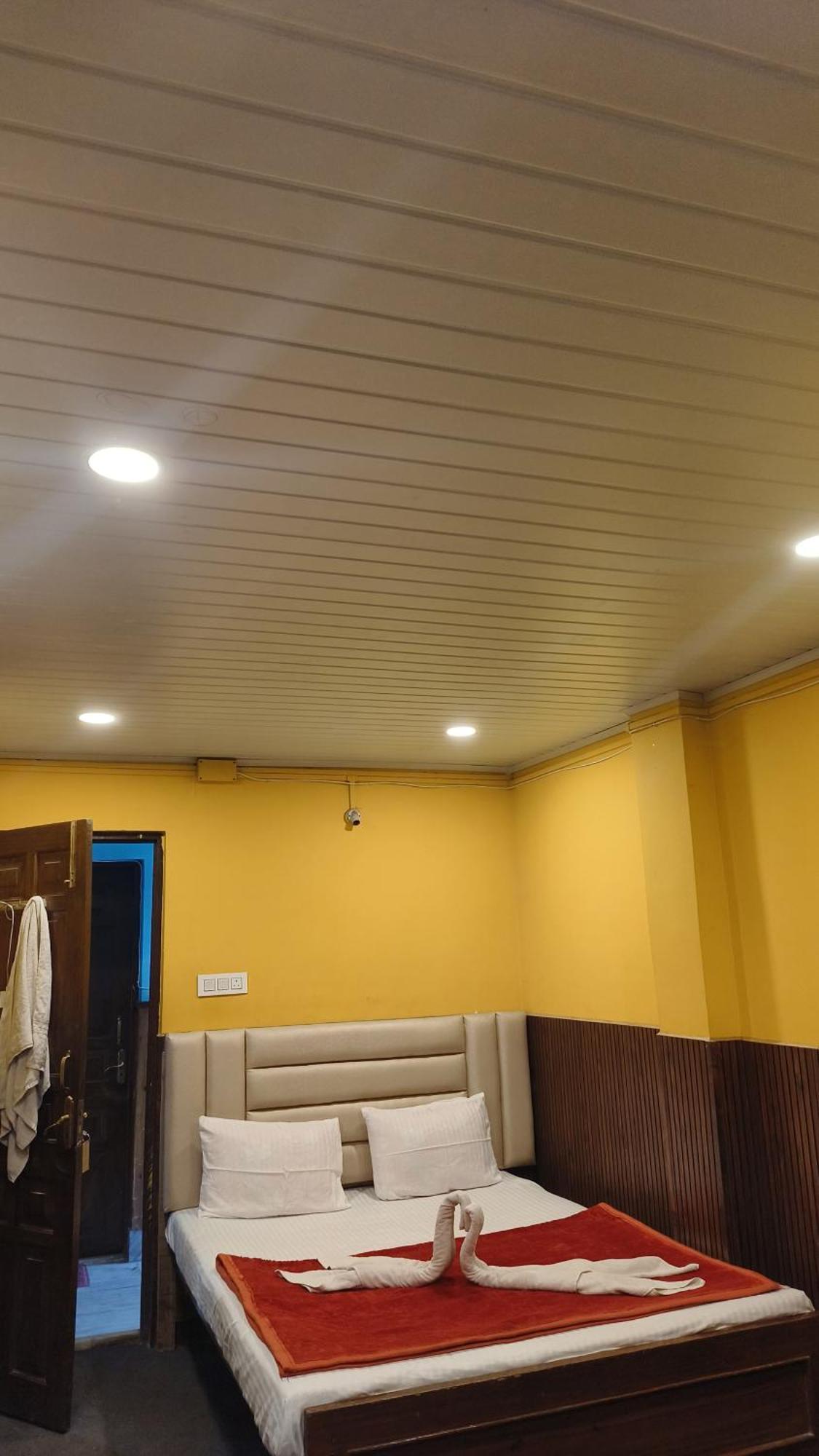 Shree Ram Palace Hotel Darjeeling (West Bengal)