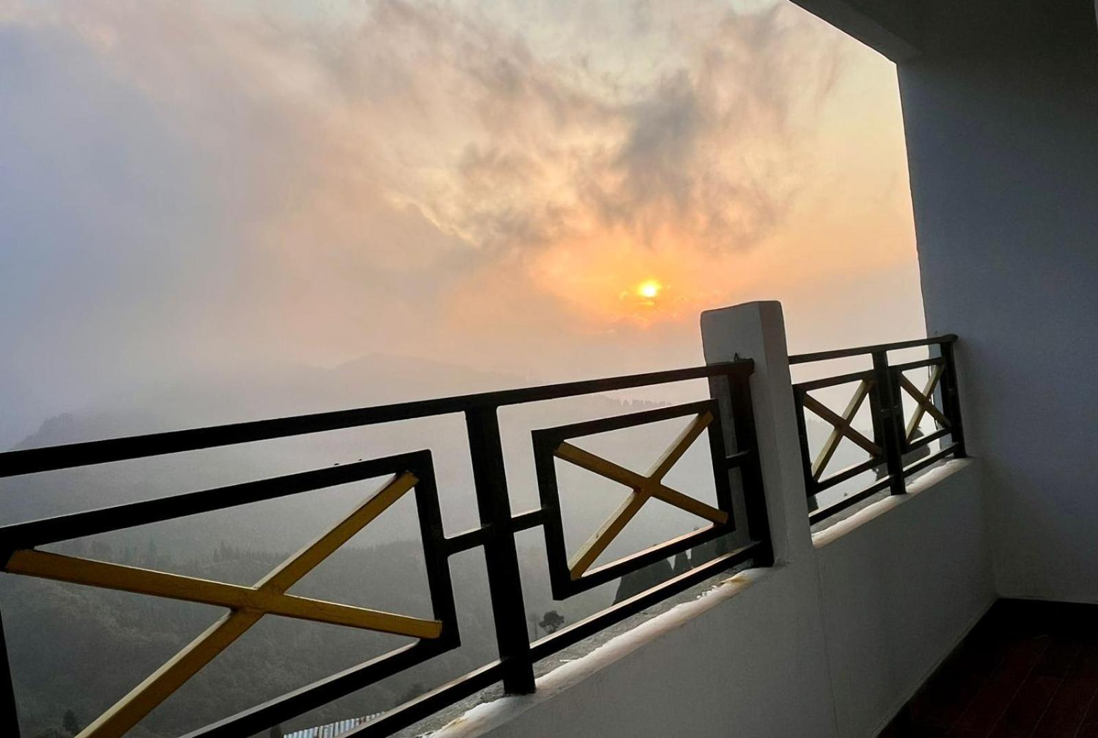 Apartment The Breeze 2 Bhk Darjeeling (West Bengal)