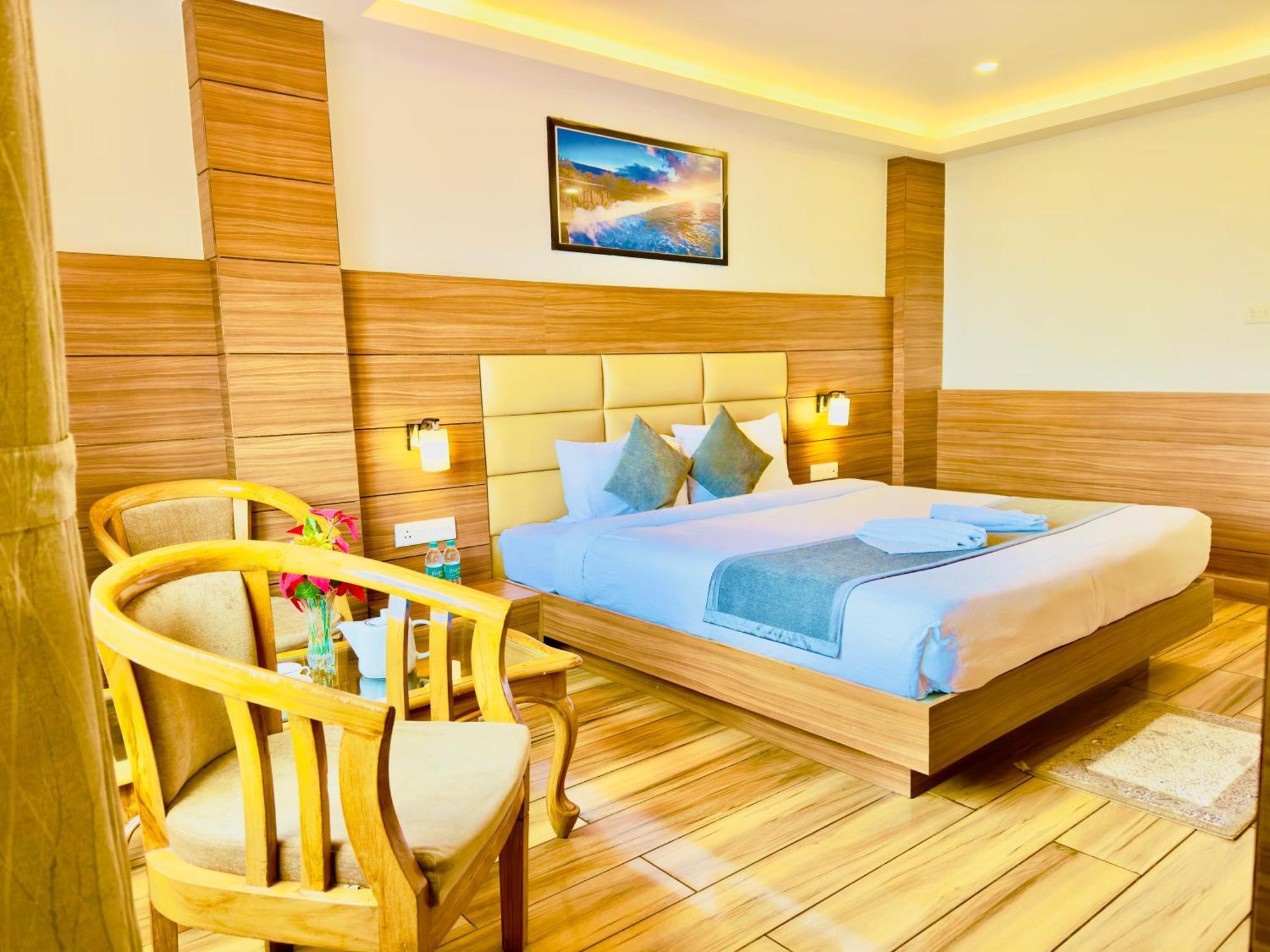 Bella Vista Darjeeling Near Drc Paid Paking Hotel 4*
