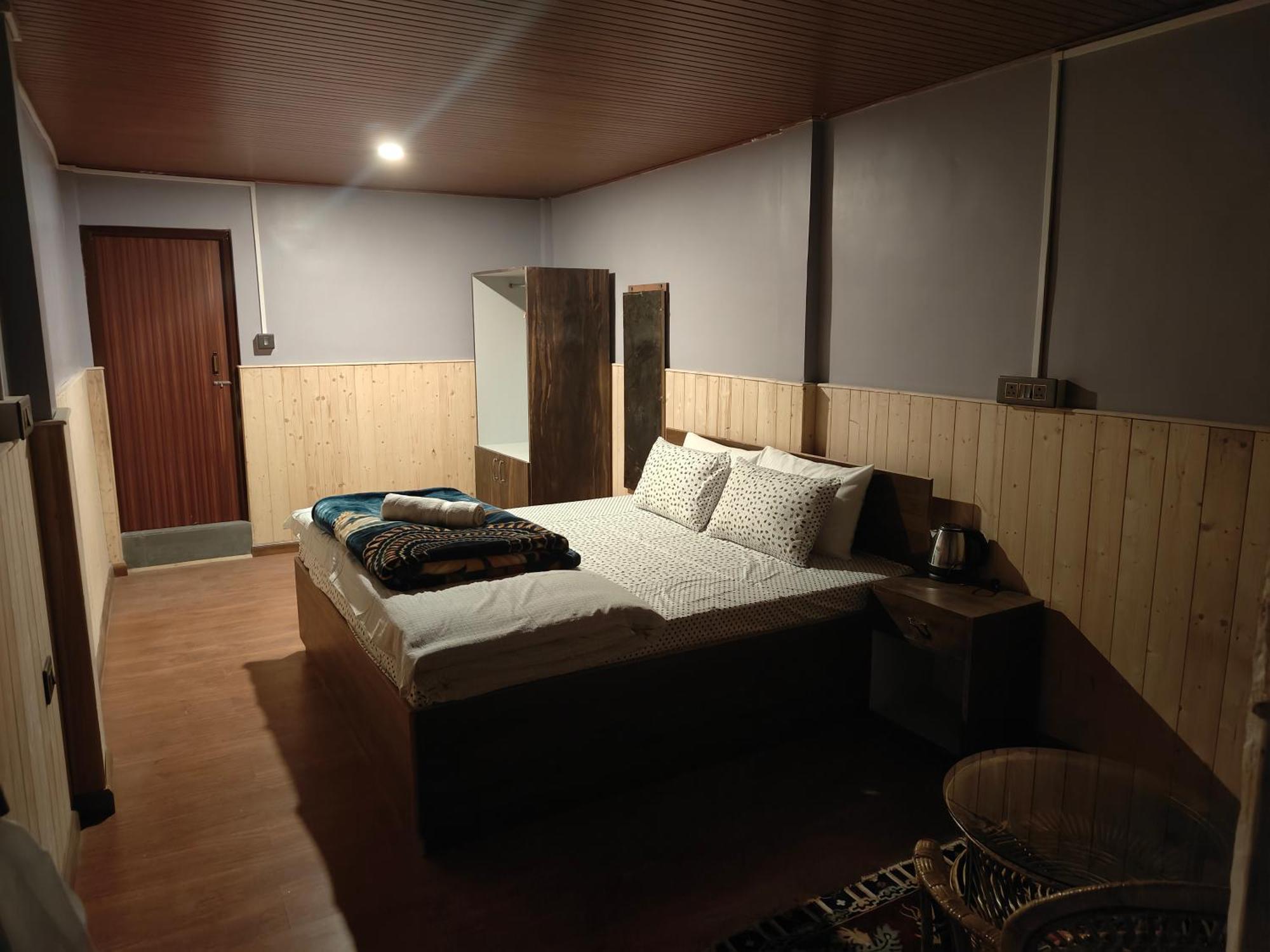 Karsa Retreat