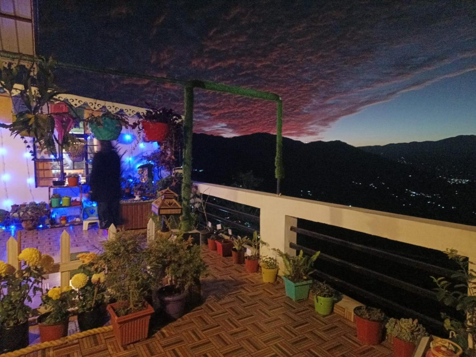 The Sunset Nest Offbeat Homestay Darjeeling (West Bengal)