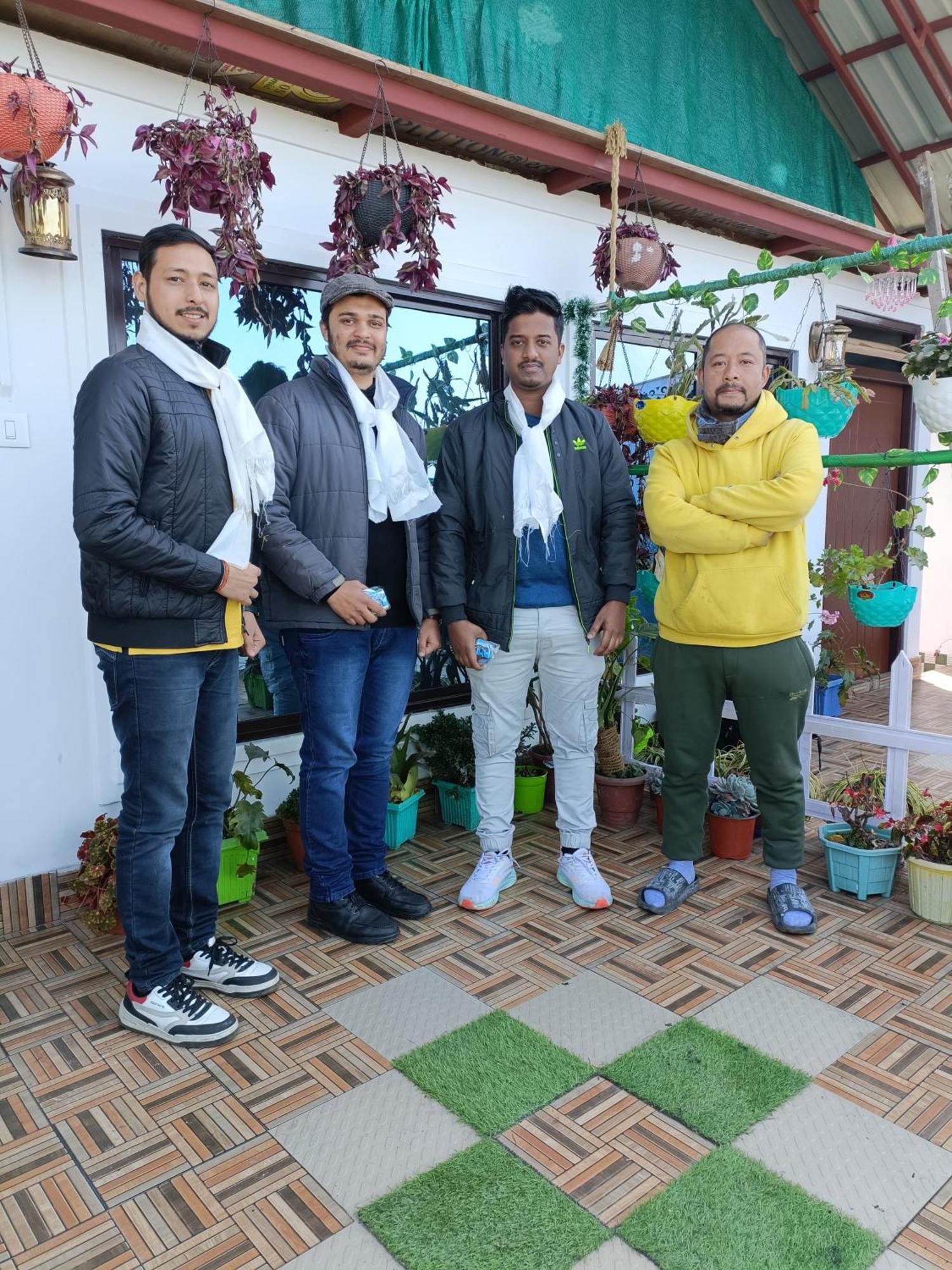 Homestay The Sunset Nest Offbeat Homestay Darjeeling (West Bengal)