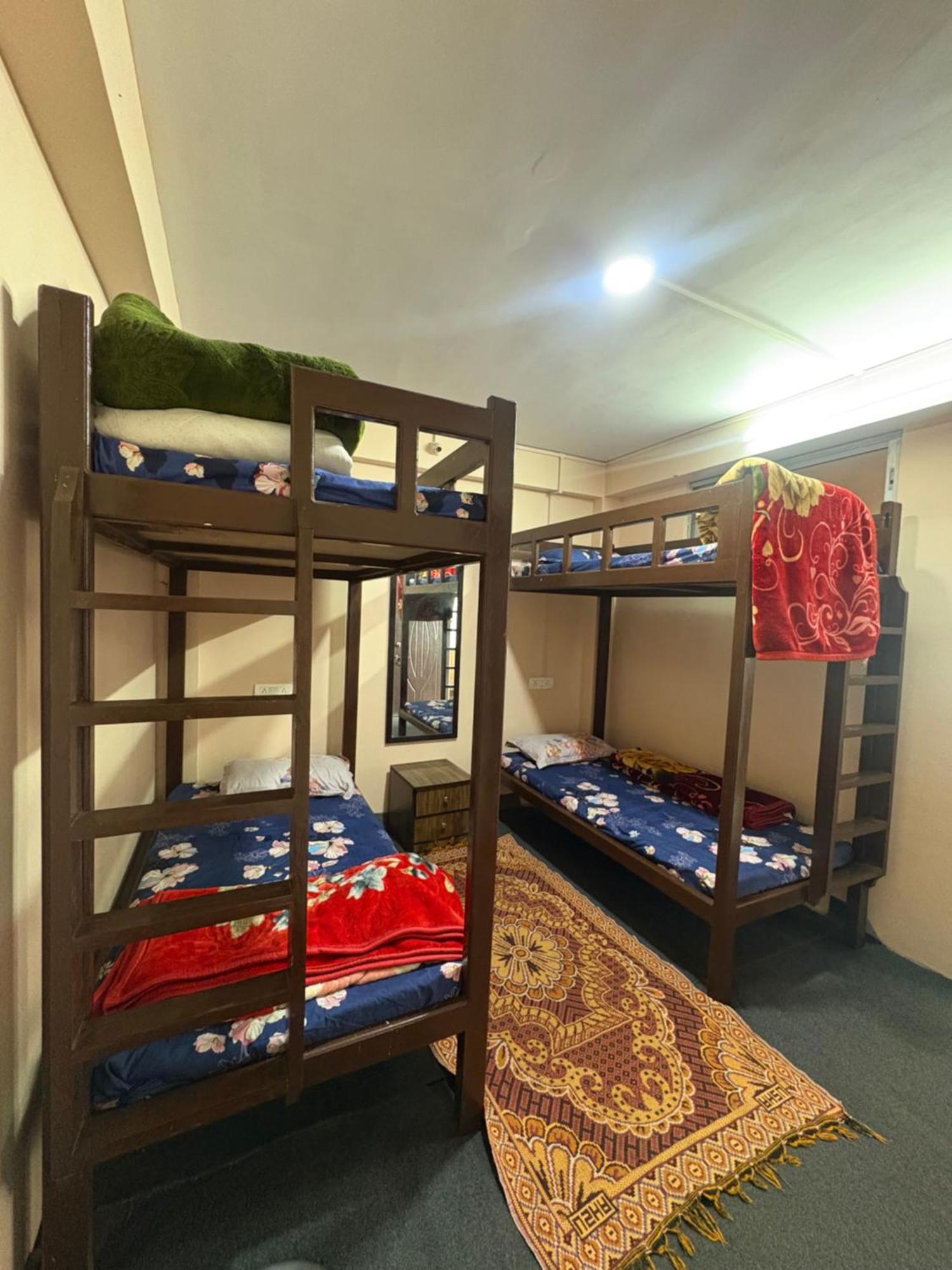 Ukiyocafeandstays Homestay *