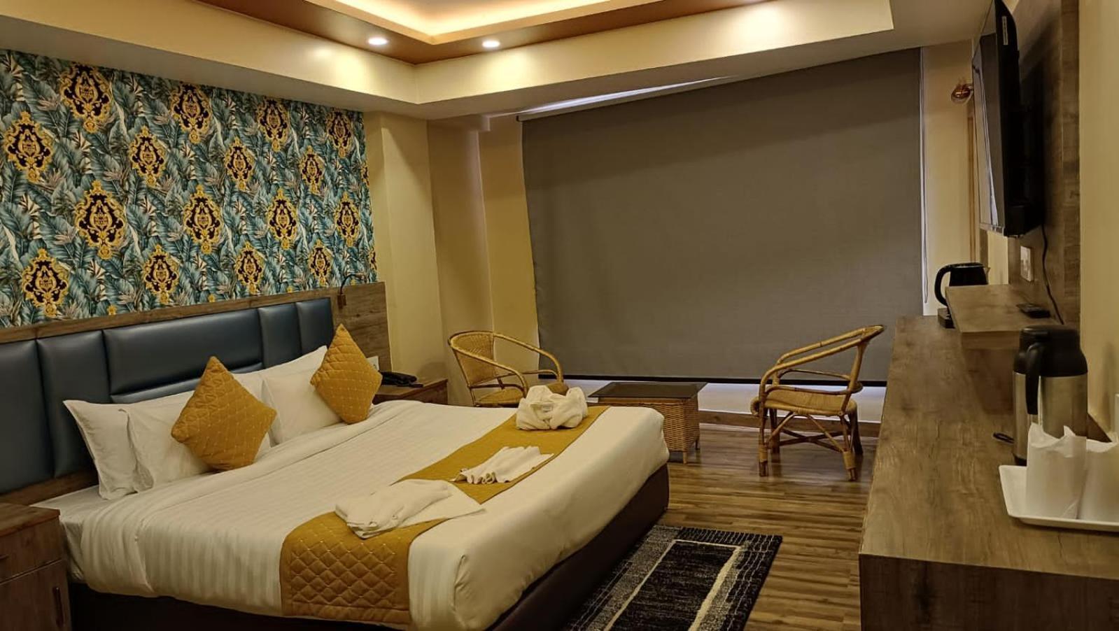 Hotel Rudra Bhawan, 6 Minutes To Mall Rd 3*