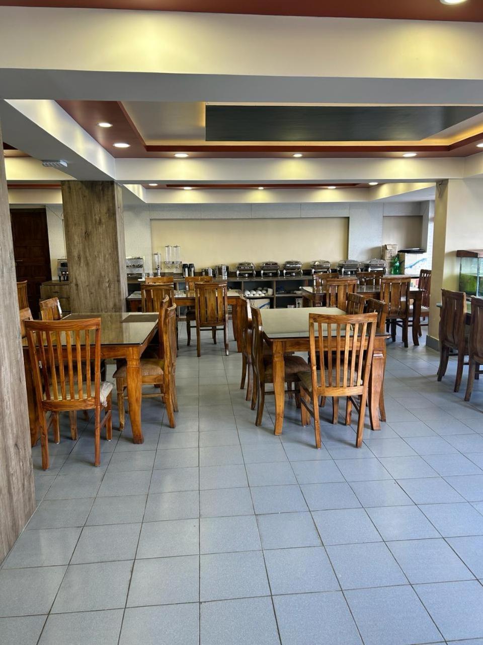 Hotel Rudra Bhawan, 6 Minutes To Mall Rd