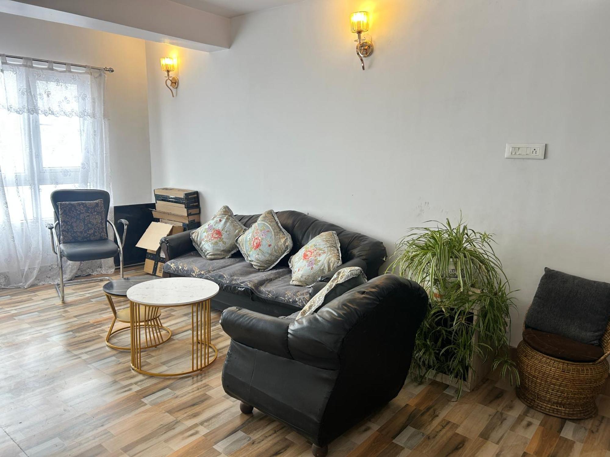 Hazelwood 2 Bhk Darjeeling (West Bengal)