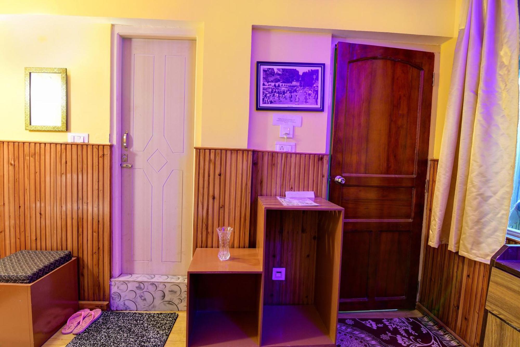 Apartment O Maruti Luxury