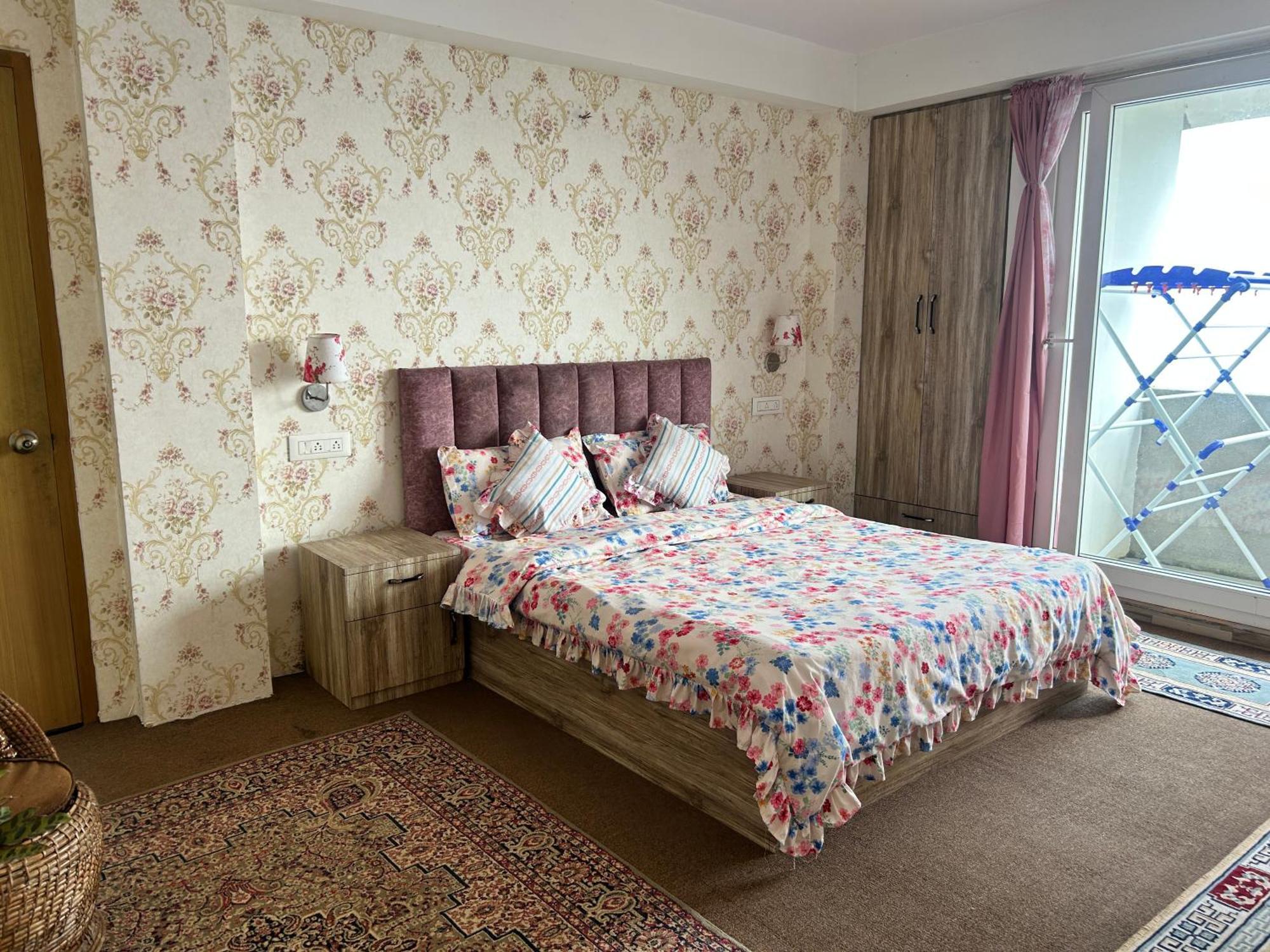 Hazelwood 2 Bhk Apartment Darjeeling (West Bengal)