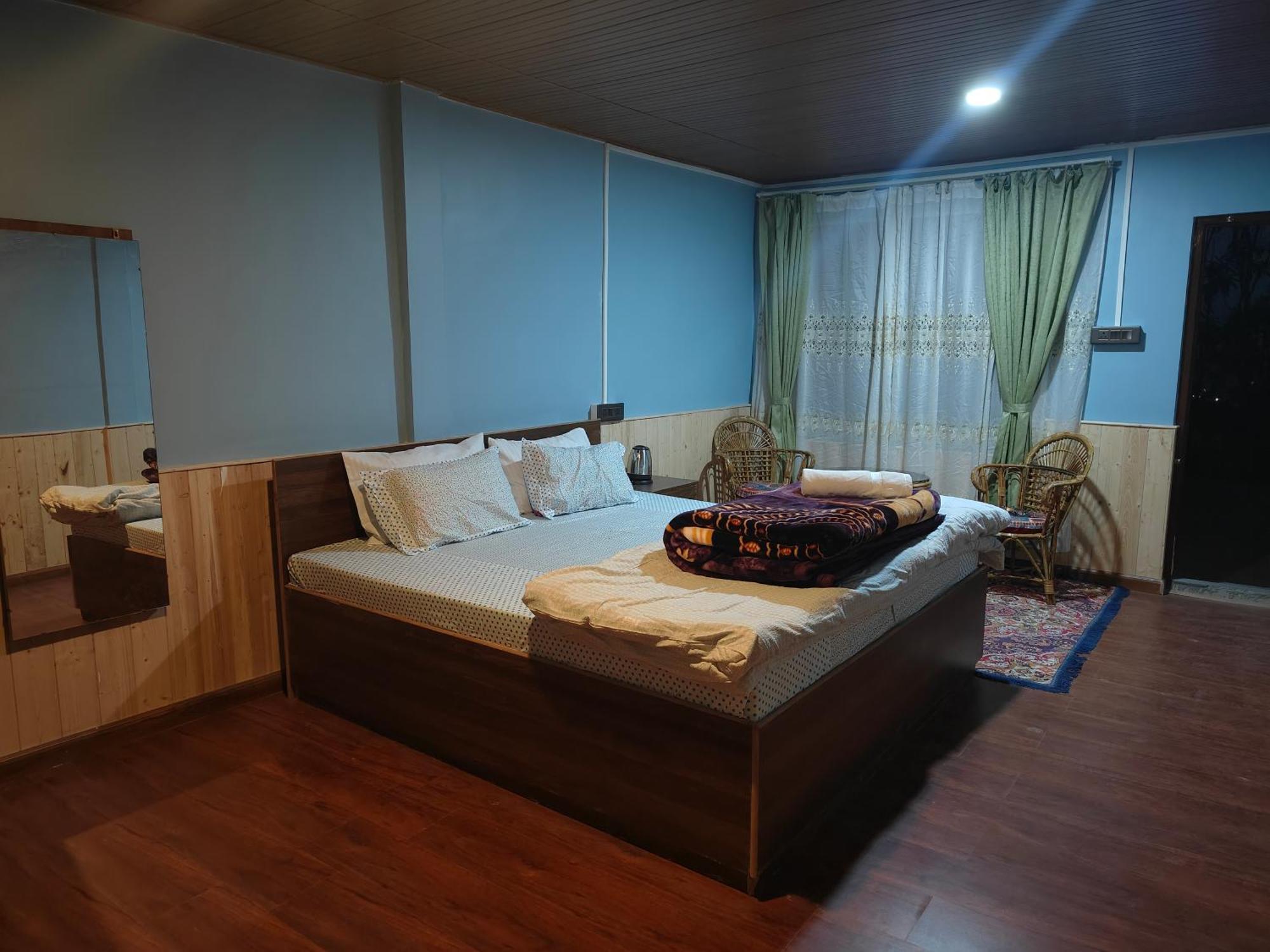 Karsa Retreat