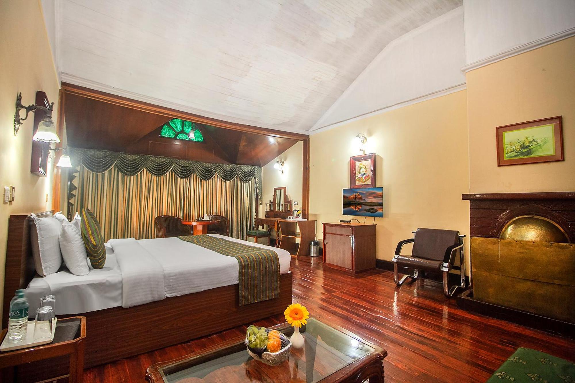 Resort Heritage & Formerly Fortune Itc Darjeeling (West Bengal)