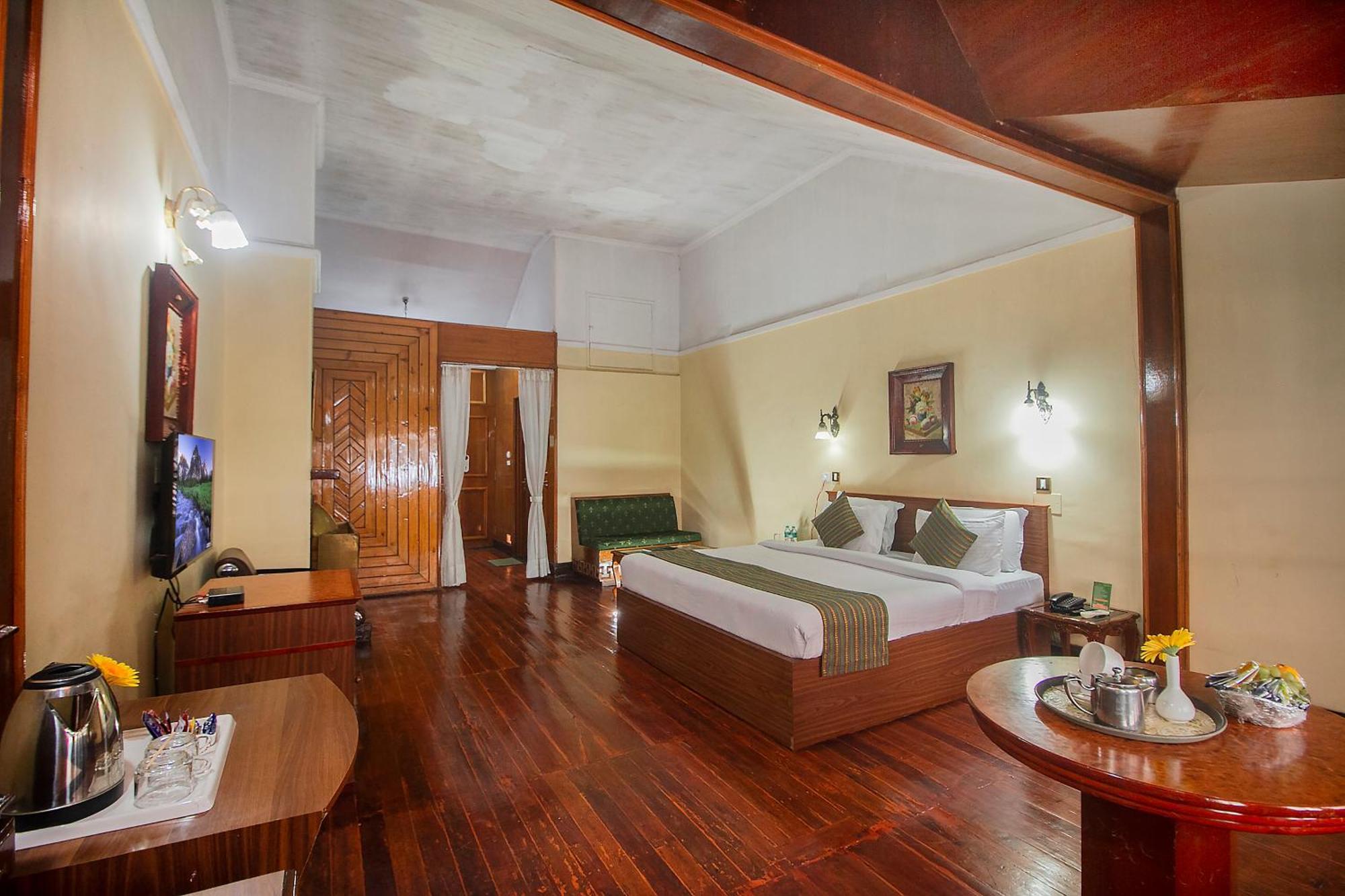 Heritage & Formerly Fortune Itc Darjeeling (West Bengal)