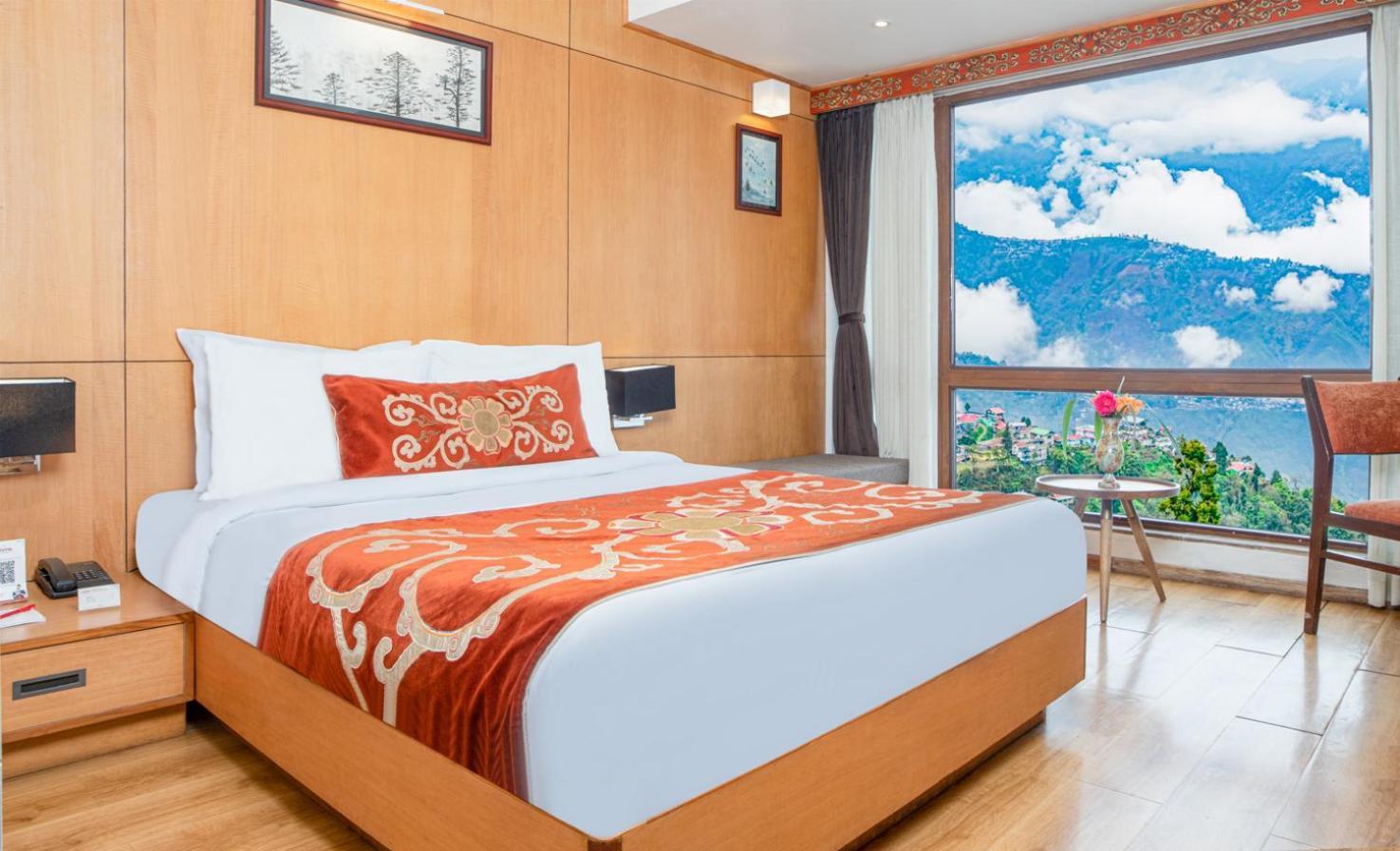 Summit Swiss Heritage &