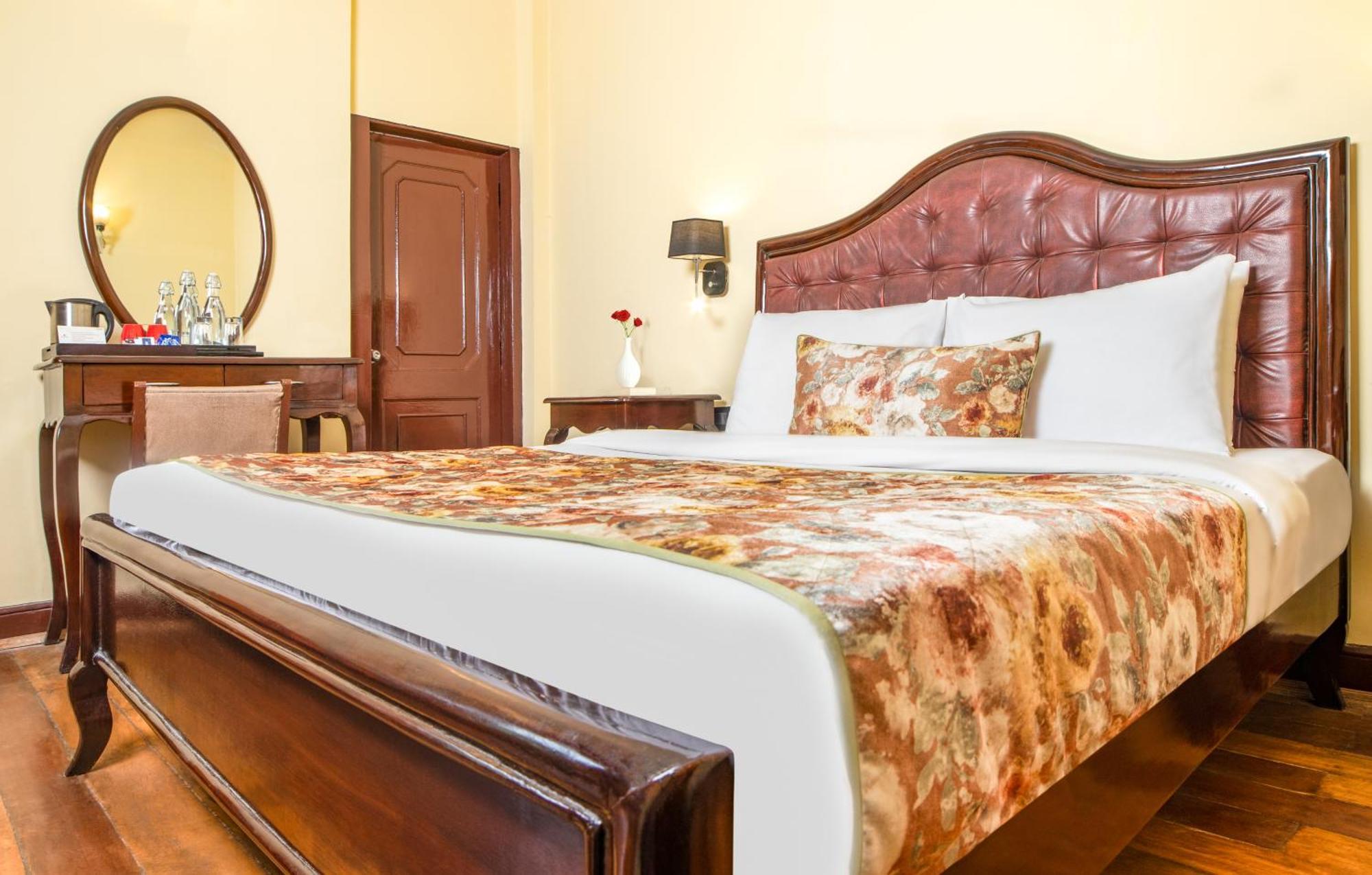 Summit Swiss Heritage & Resort 4*