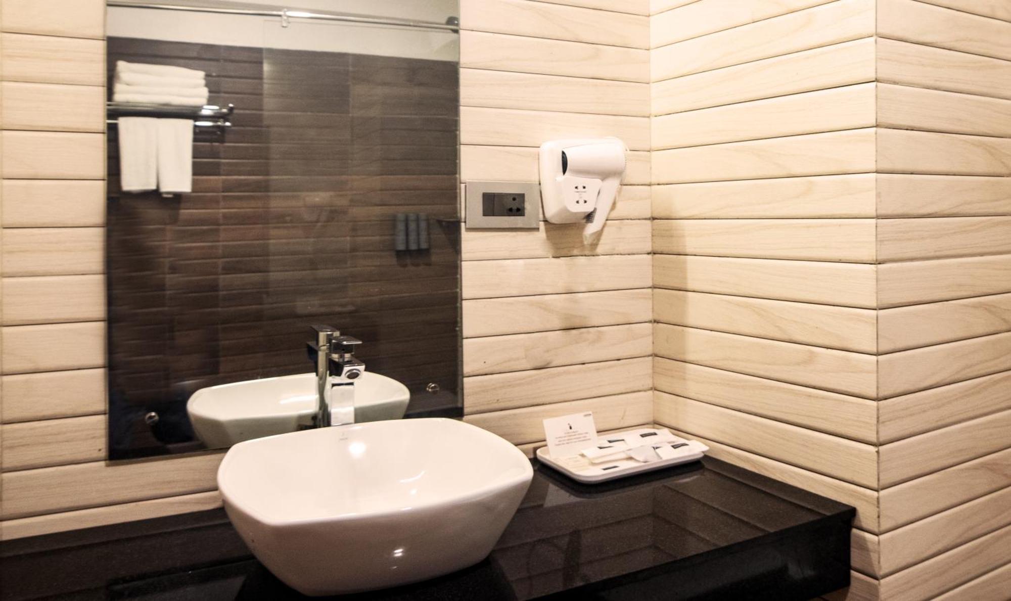 Summit Swiss Heritage & 4*