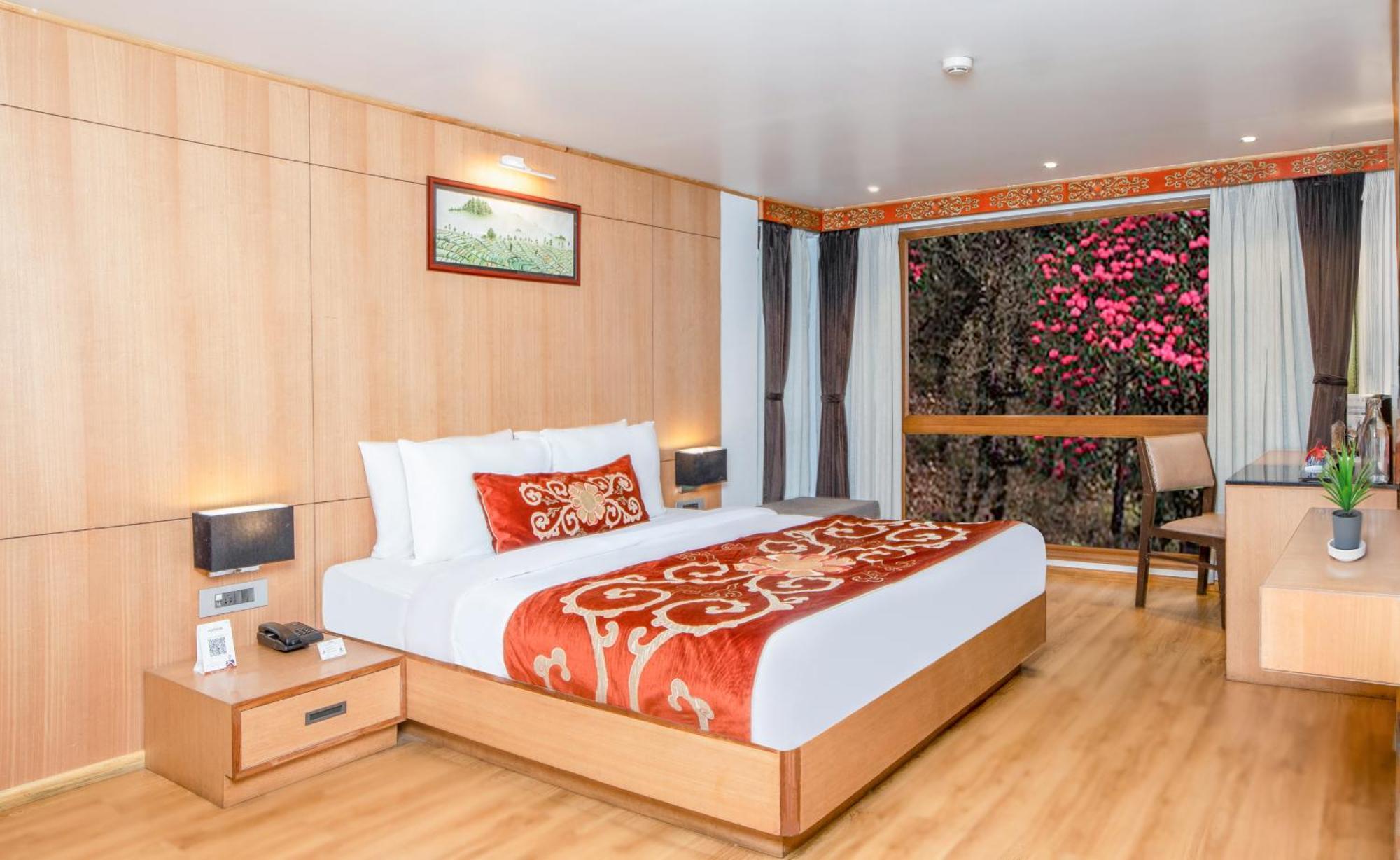Summit Swiss Heritage & Resort 4*