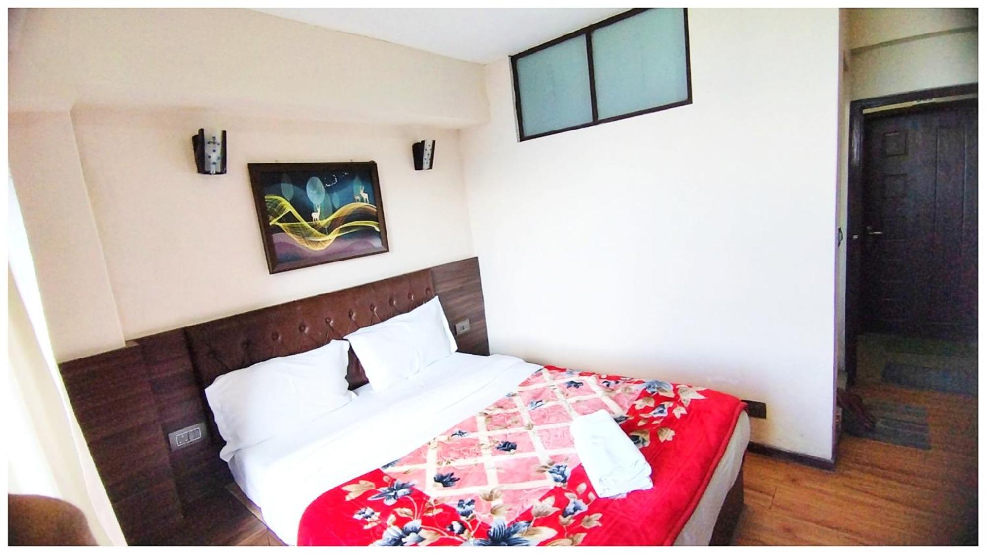 Hotel Premium Olive Branch Near Chowrasta Tourist Attraction