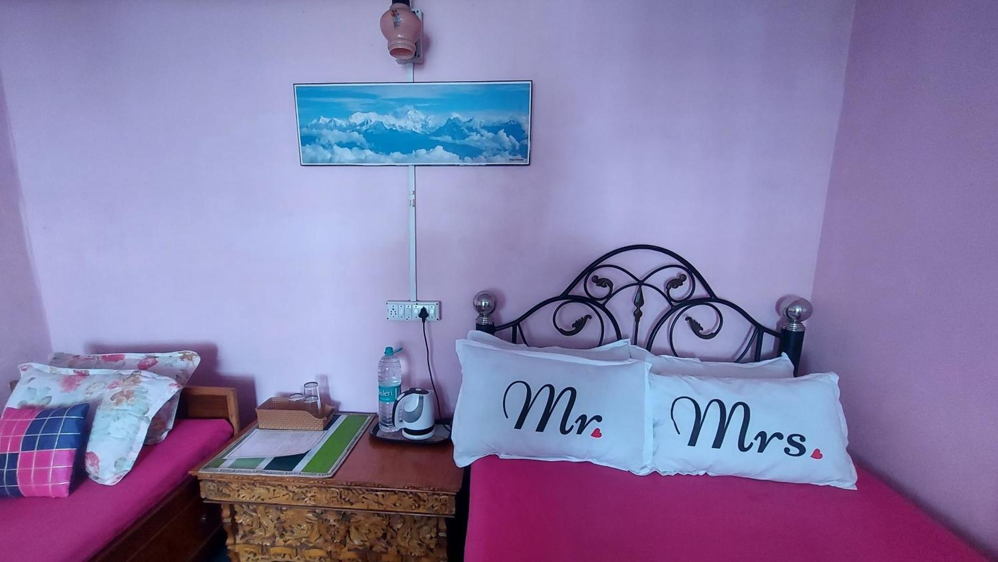 Homestay Viraj Kunj