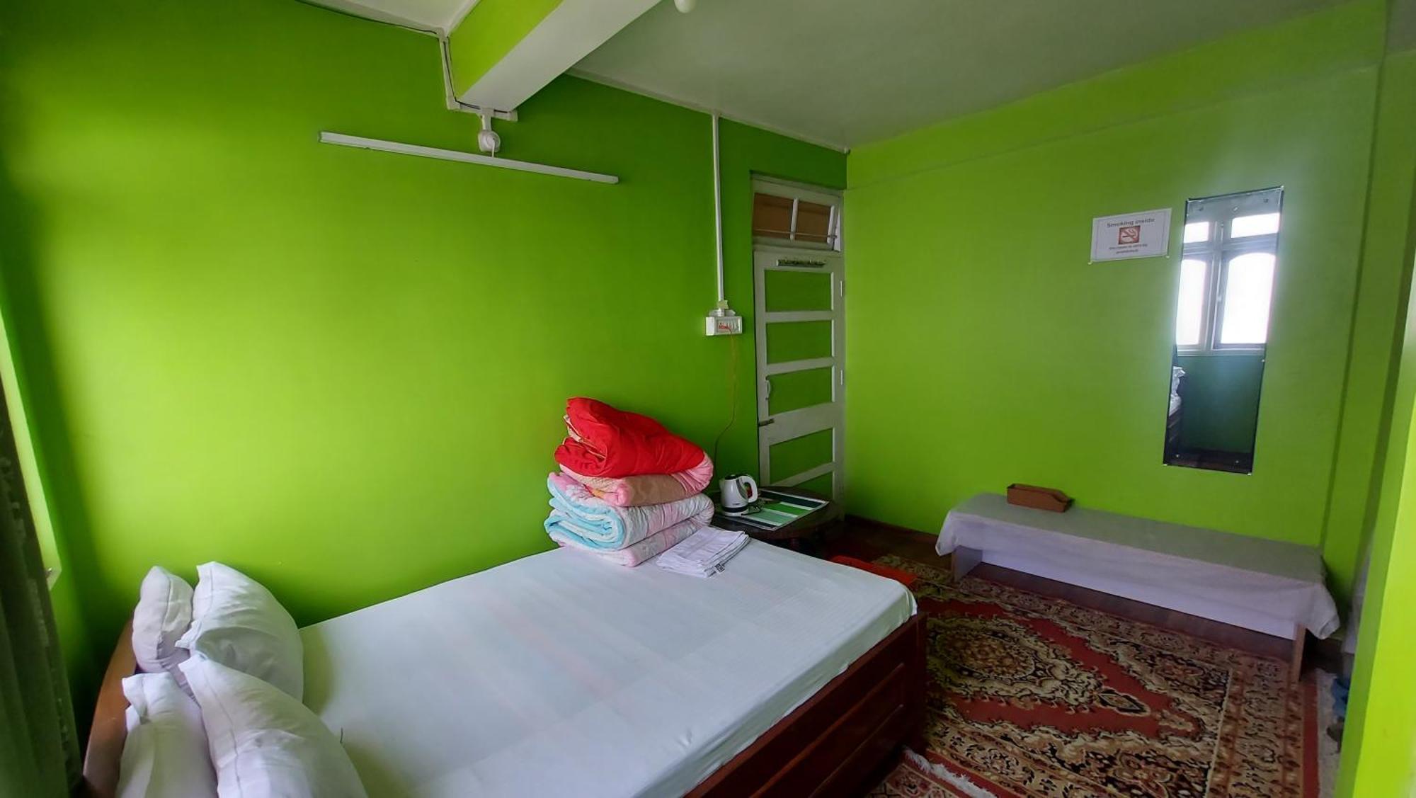 Viraj Kunj Homestay Darjeeling (West Bengal)