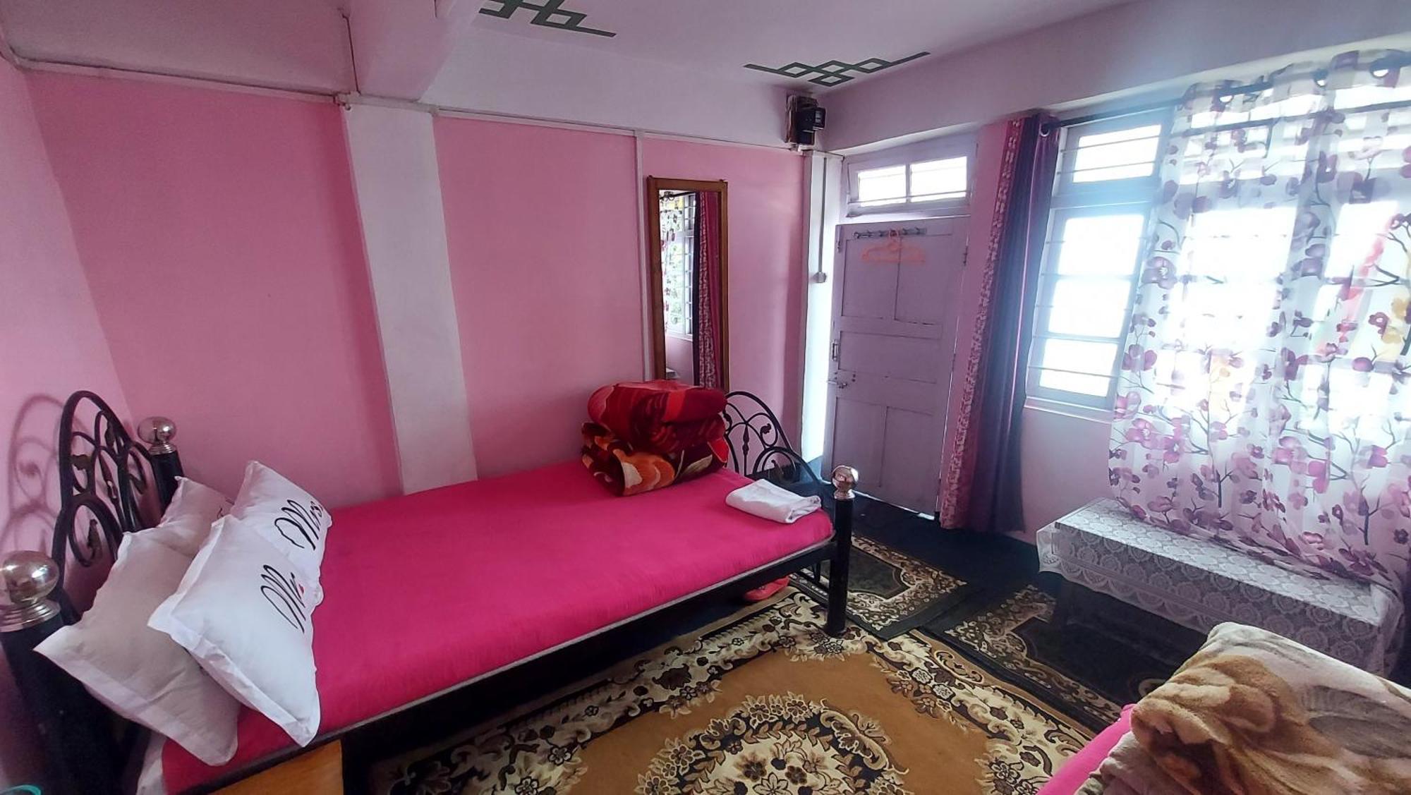 Homestay Viraj Kunj Darjeeling (West Bengal)