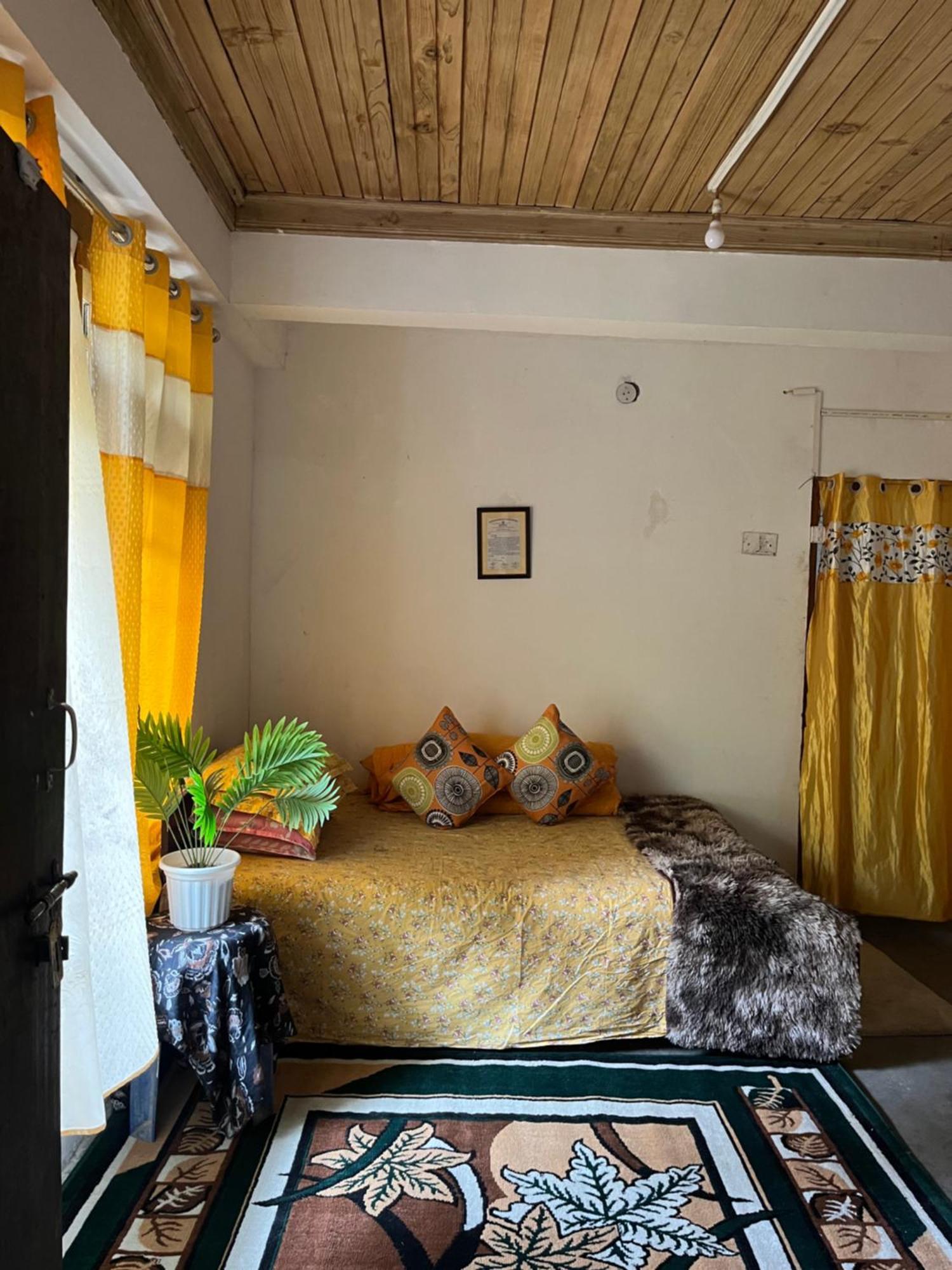The Woodsy Homestay *